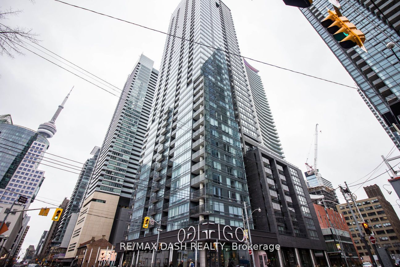 295 Adelaide Street W 710, Toronto, ON M5V 0L4