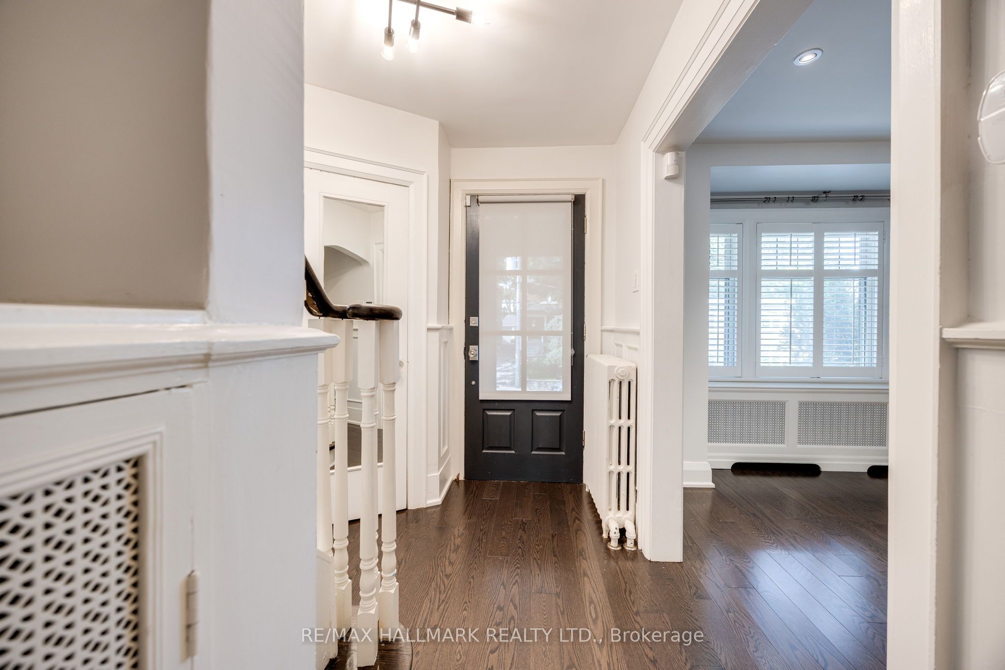 15 Mcnairn Avenue, Toronto, ON M5M 2H4 photo 3