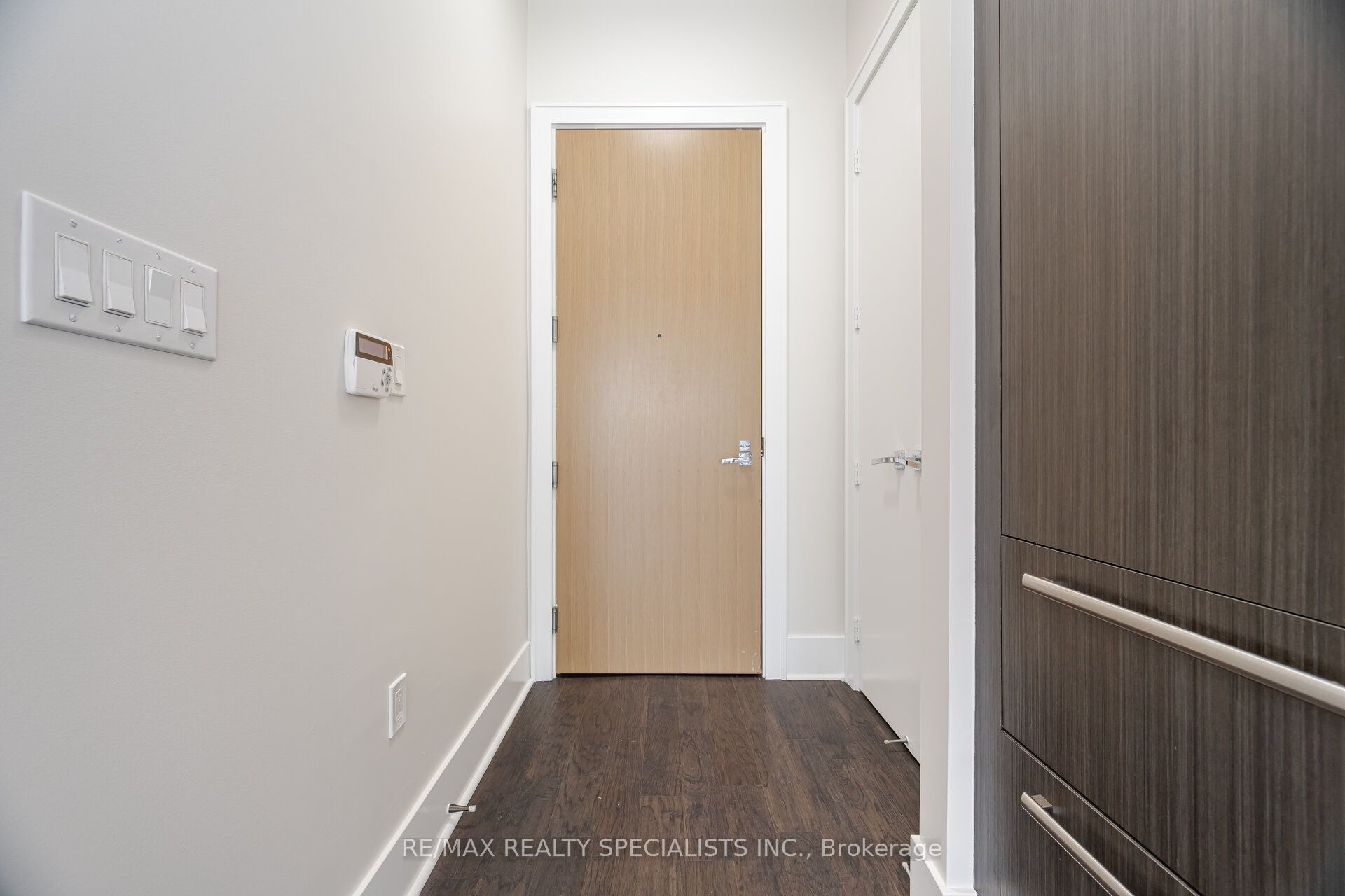 29 Queens Quay E 1118, Toronto, ON M5E 0A4 photo 5