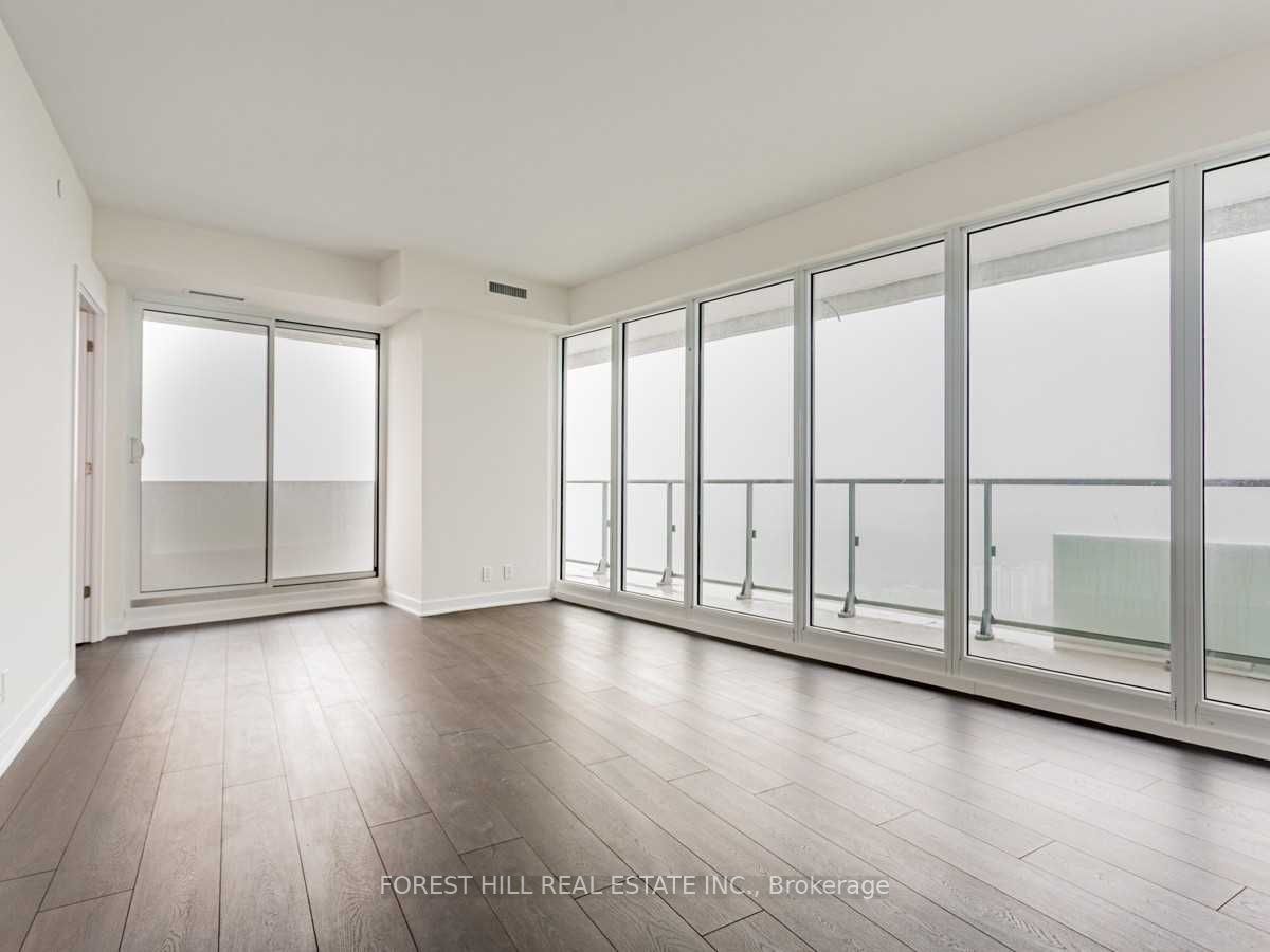 2221 Yonge Street 5702, Toronto, ON M4S 2B4 photo 5