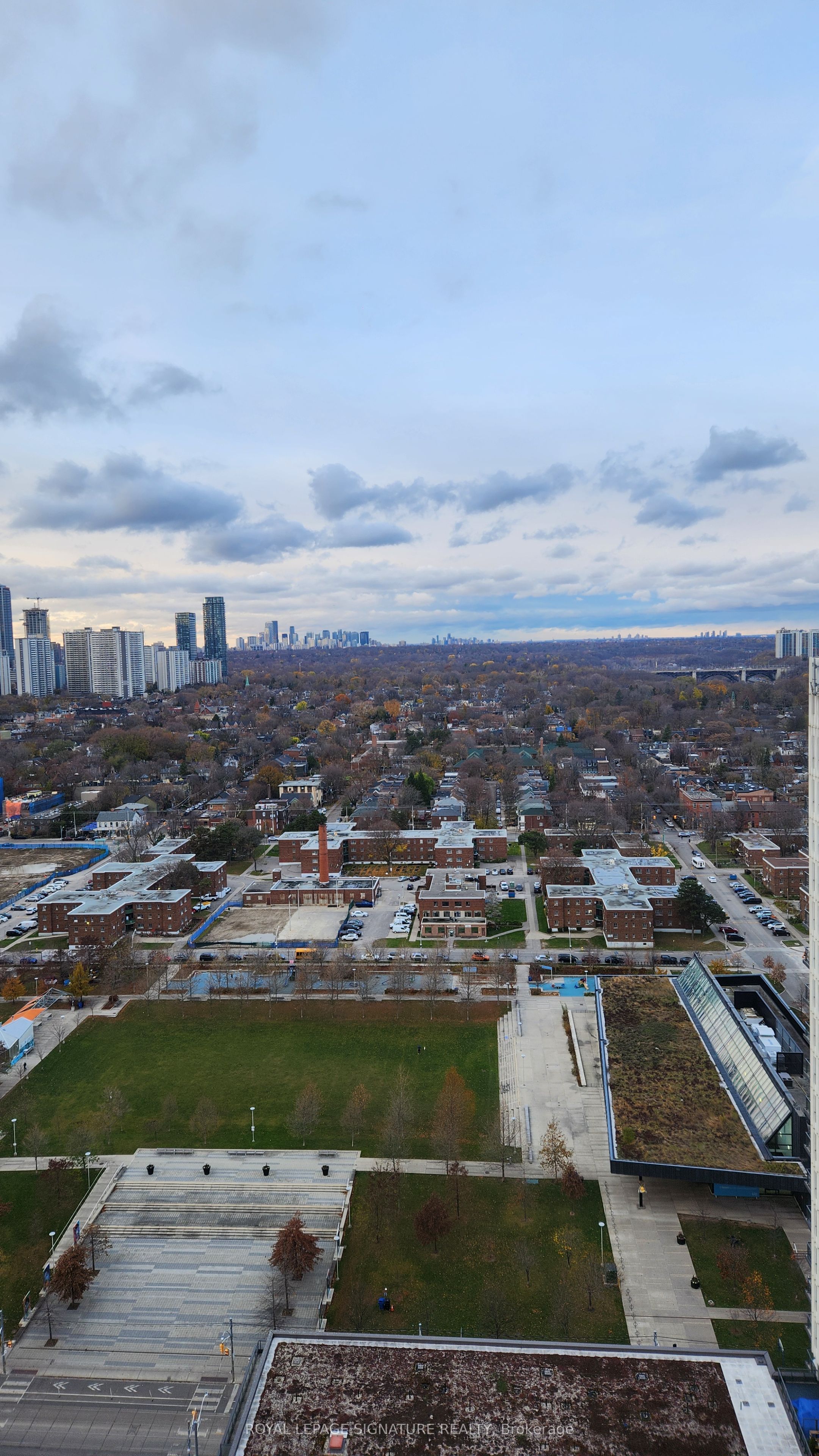 55 Regent Park Boulevard 2811, Toronto, ON M5A 3H6 photo 5