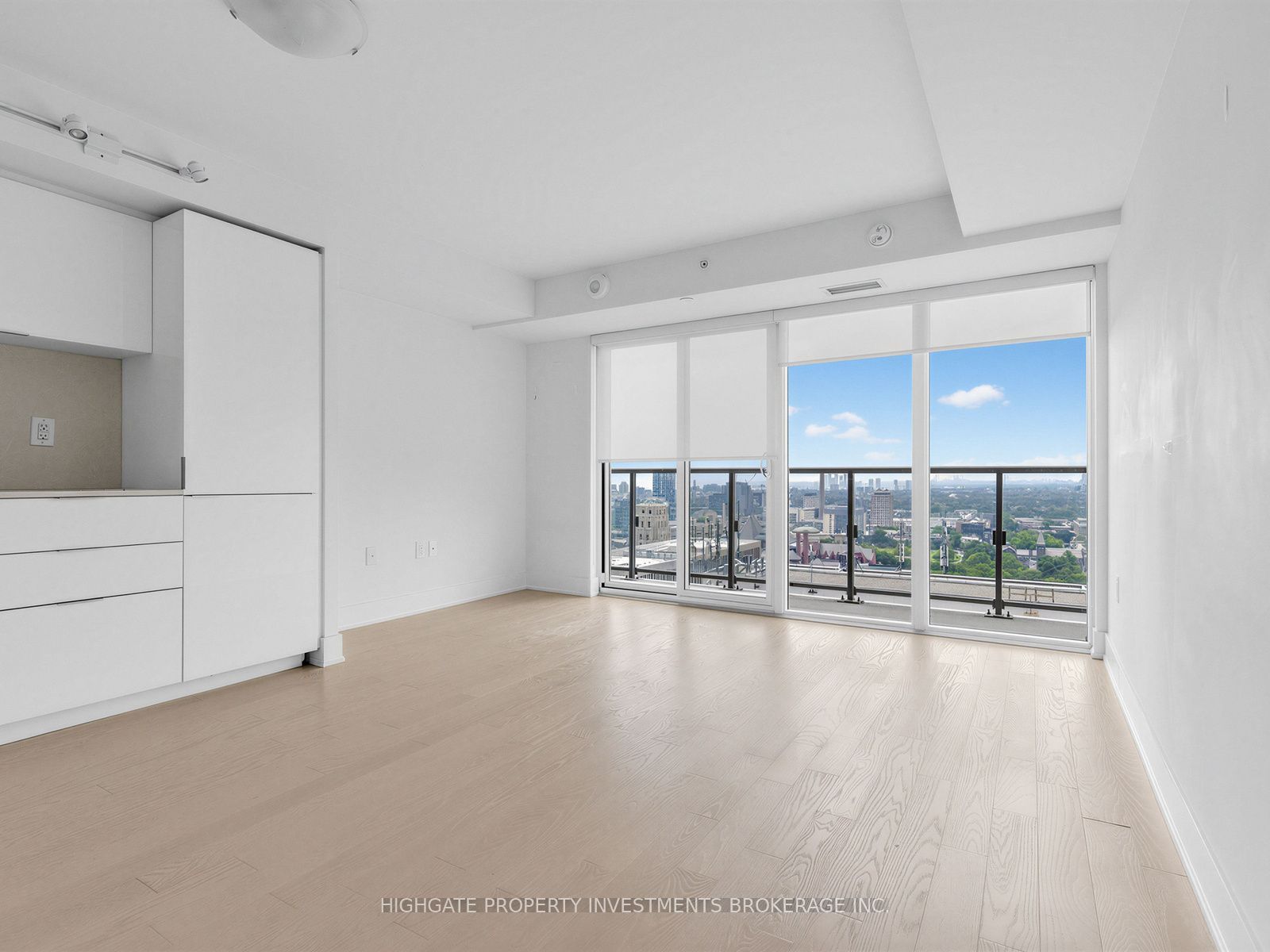 955 Bay Street 2711, Toronto, ON M5S 0C6 photo 5