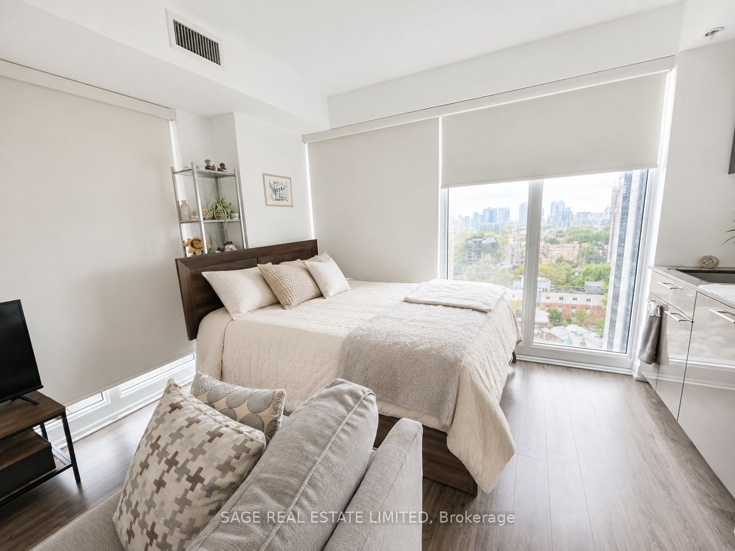 251 Jarvis Street 1509, Toronto, ON M5B 0C3