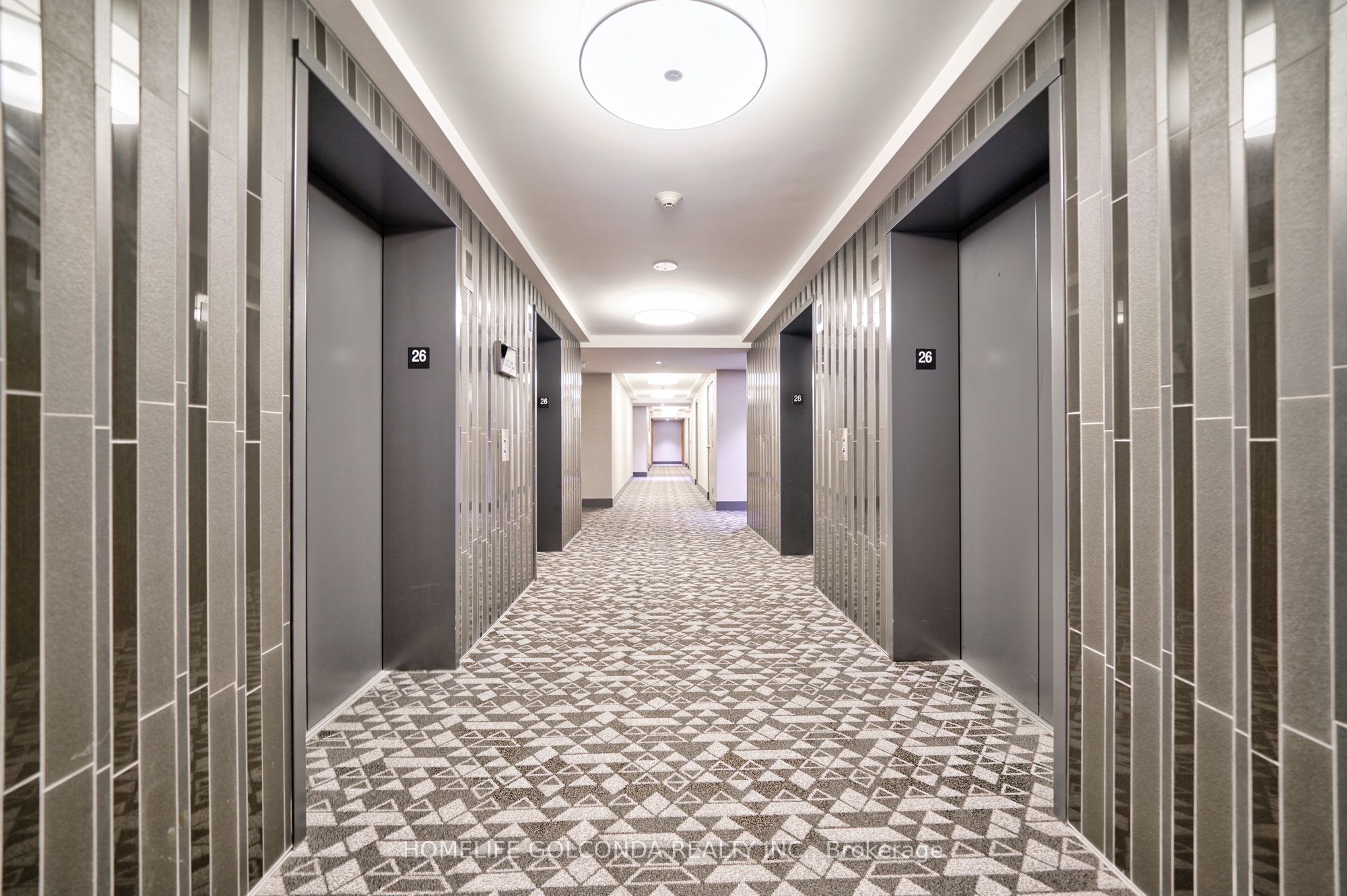 10 York Street 2607, Toronto, ON M5J 2Z2 photo 5