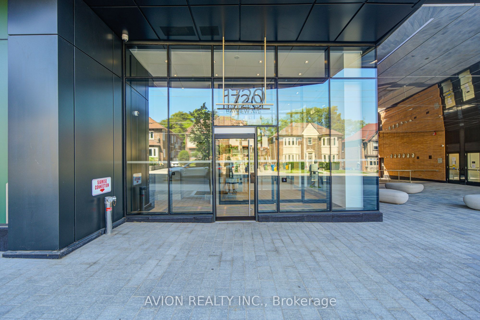 1720 bayview Avenue 321, Toronto, ON M4G 3C4 photo 2