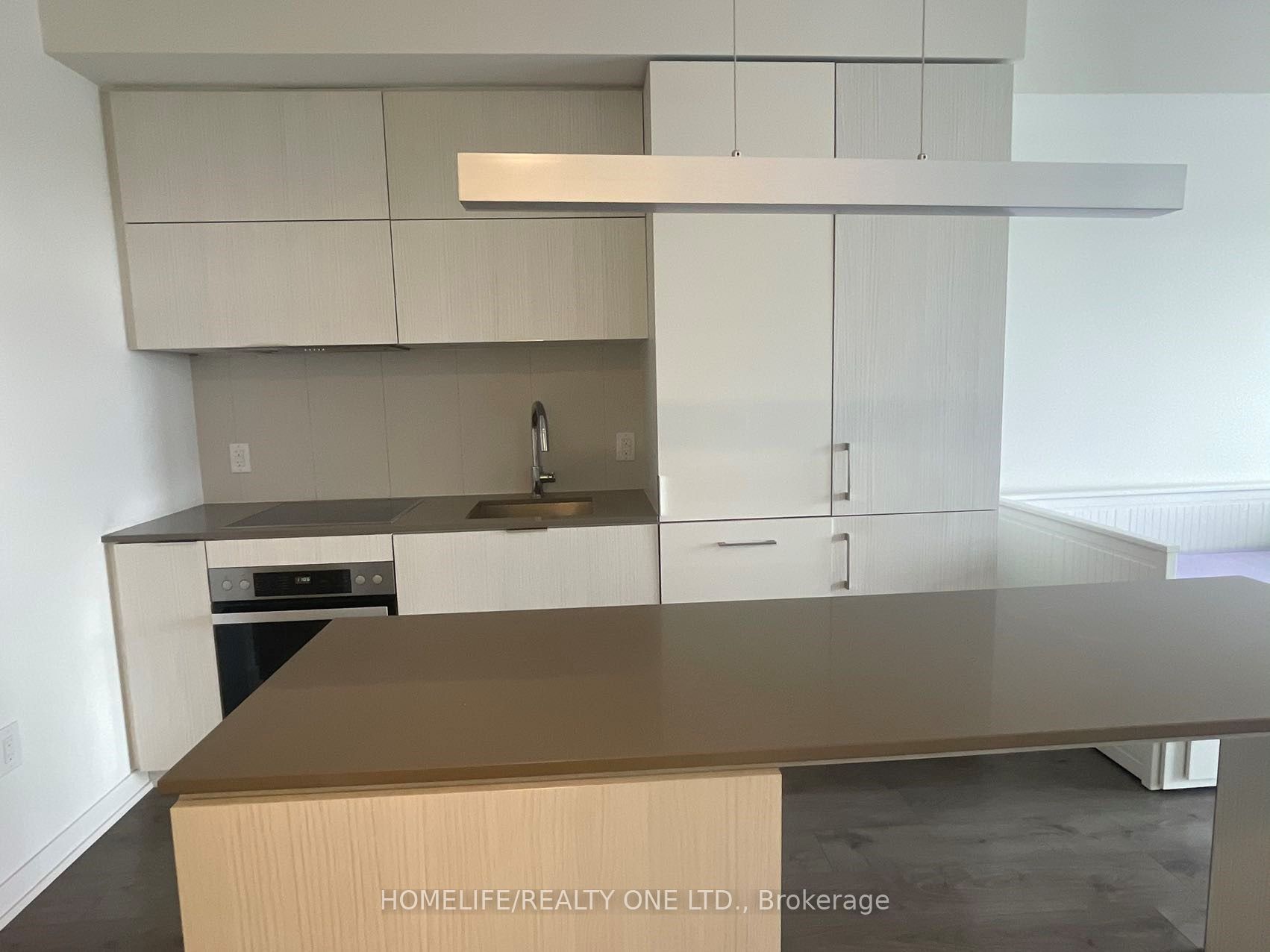 20 Richardson Street 2911, Toronto, ON M5A 4J9 photo 4
