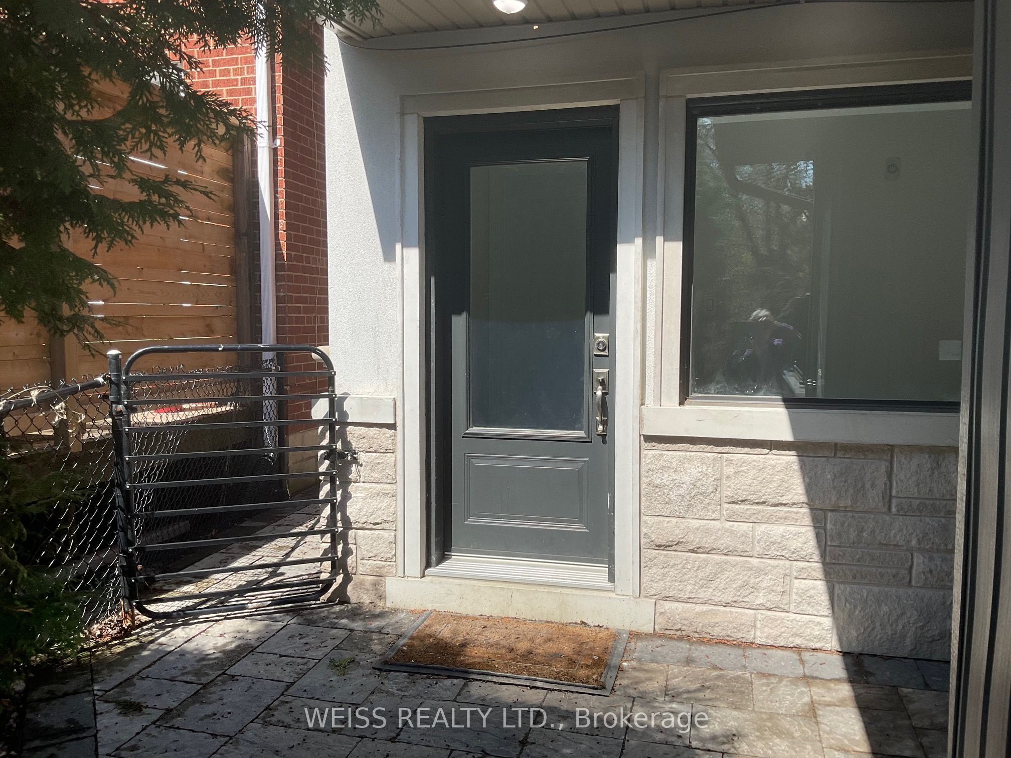 55 Addington Avenue B, Toronto, ON M2N 2L1 photo 4