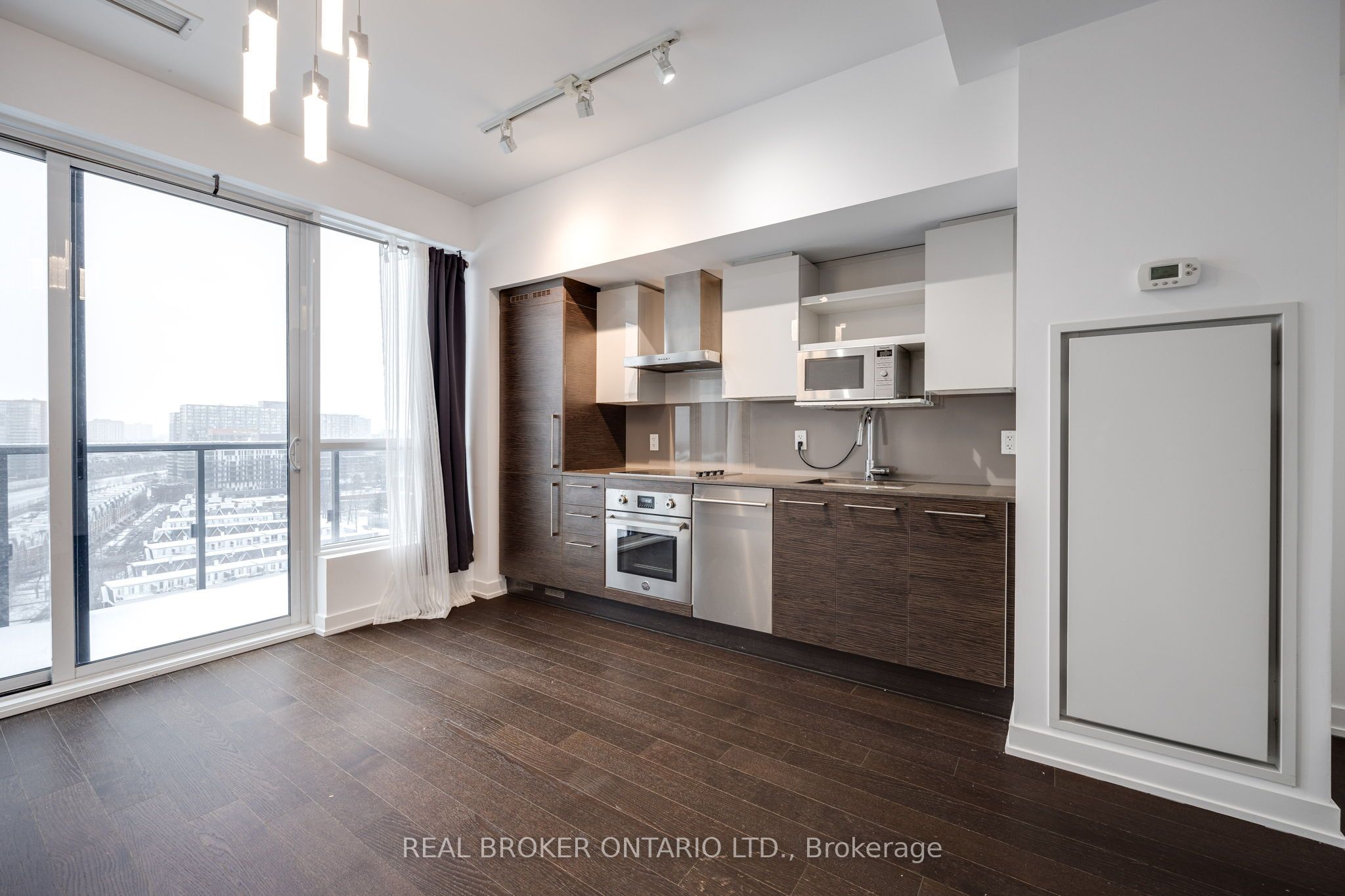 1030 King Street W Ph25, Toronto, ON M6K 0B4