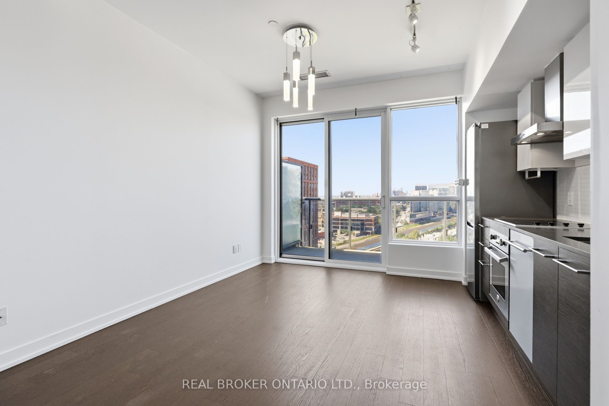 1030 King Street W Ph25, Toronto, ON M6K 0B4 photo 3