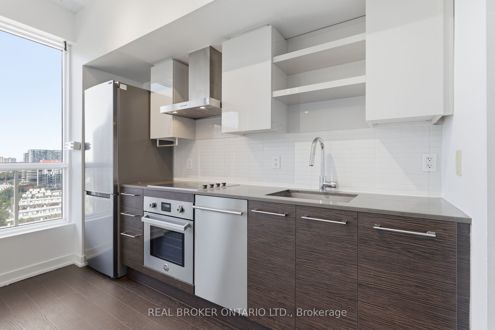 1030 King Street W Ph25, Toronto, ON M6K 0B4 photo 4