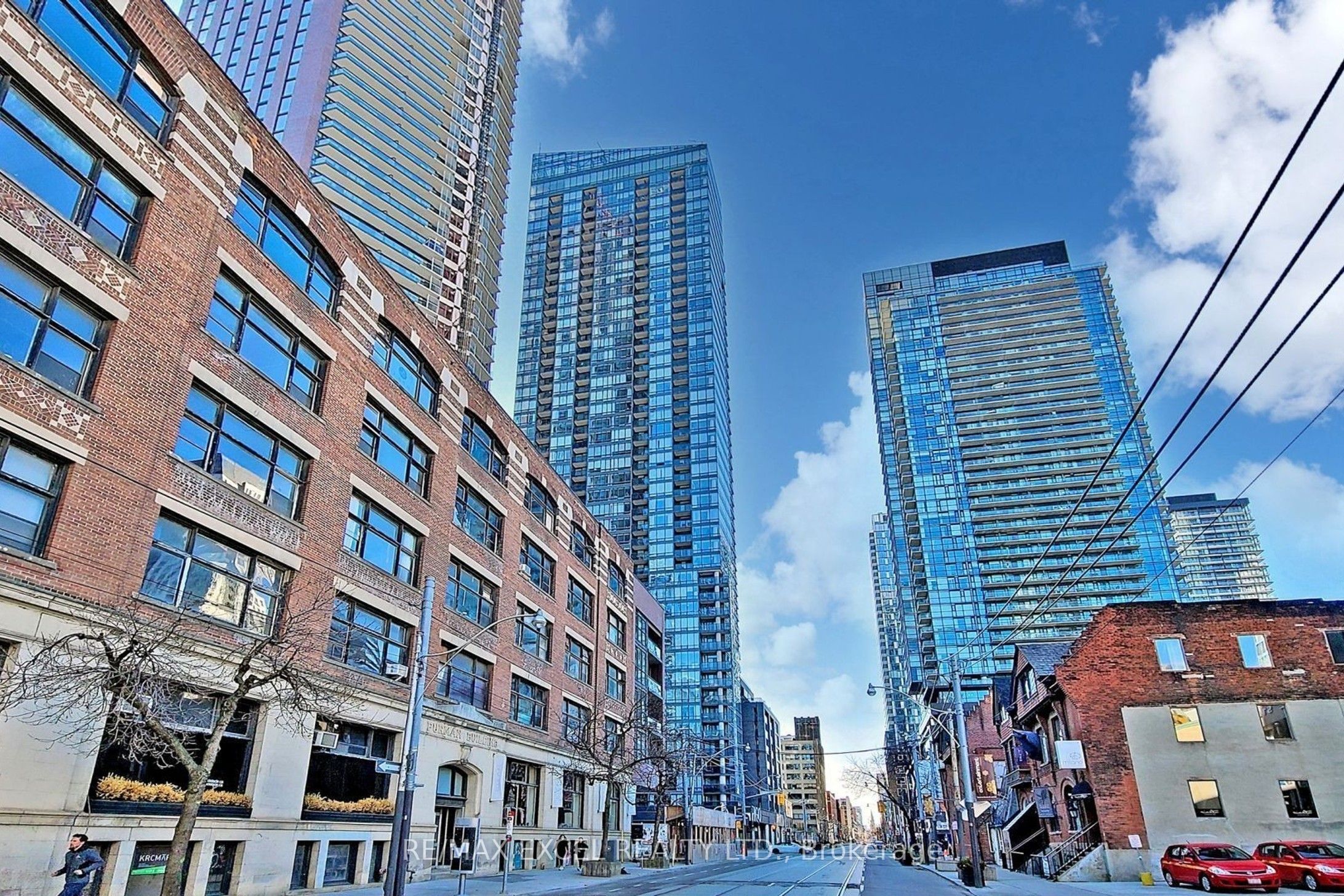 295 Adelaide Street W 1013, Toronto, ON M5V 0L4 photo 3