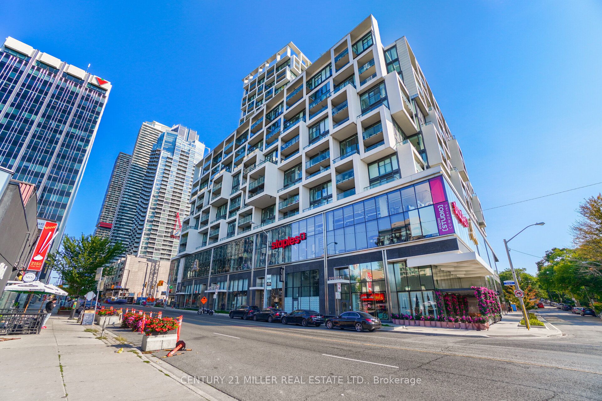 8 Hillsdale Avenue 1120, Toronto, ON M4S 0B2 photo 4