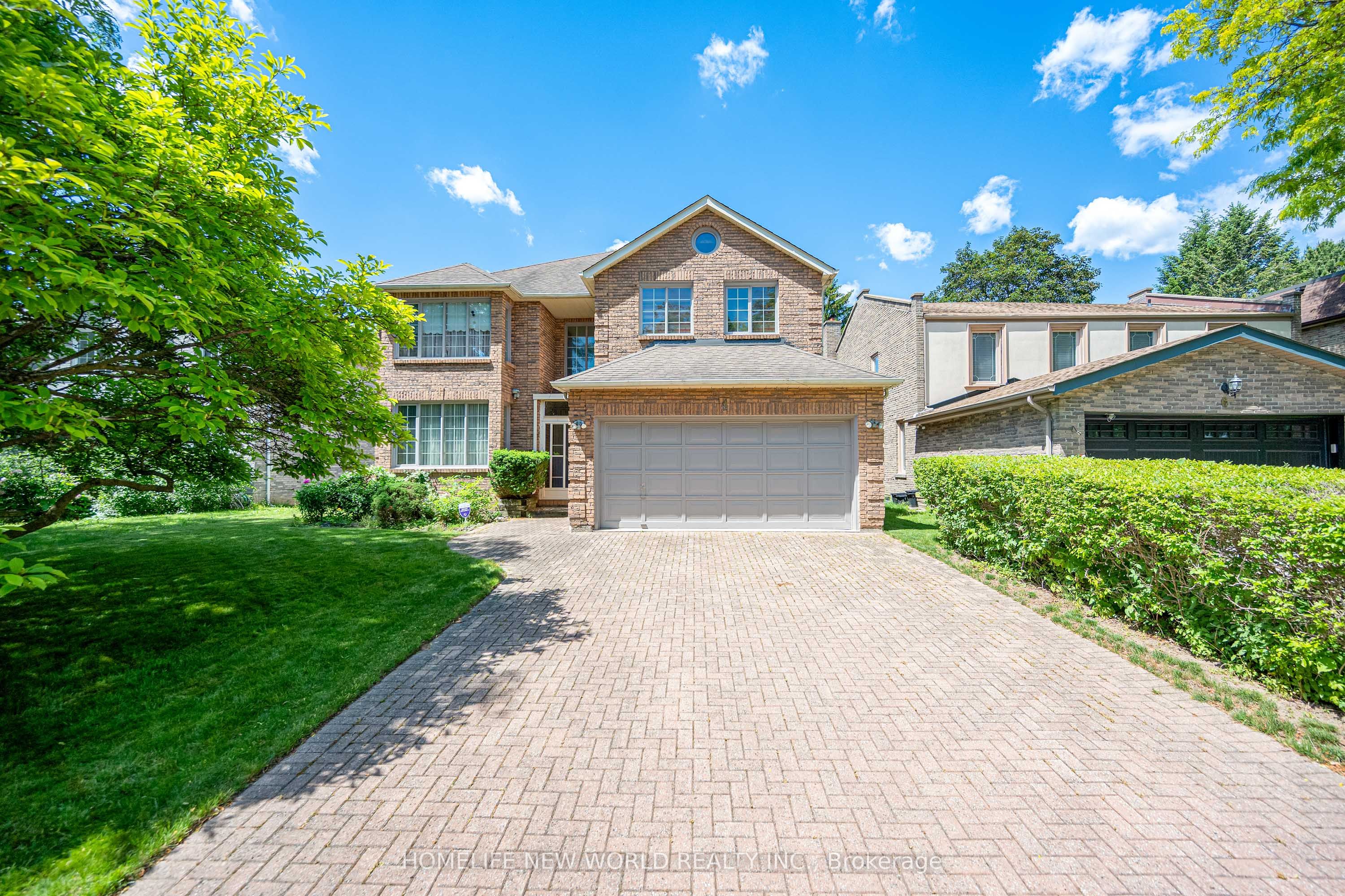 4 Tarbert Road, Toronto, ON M2M 2Y2