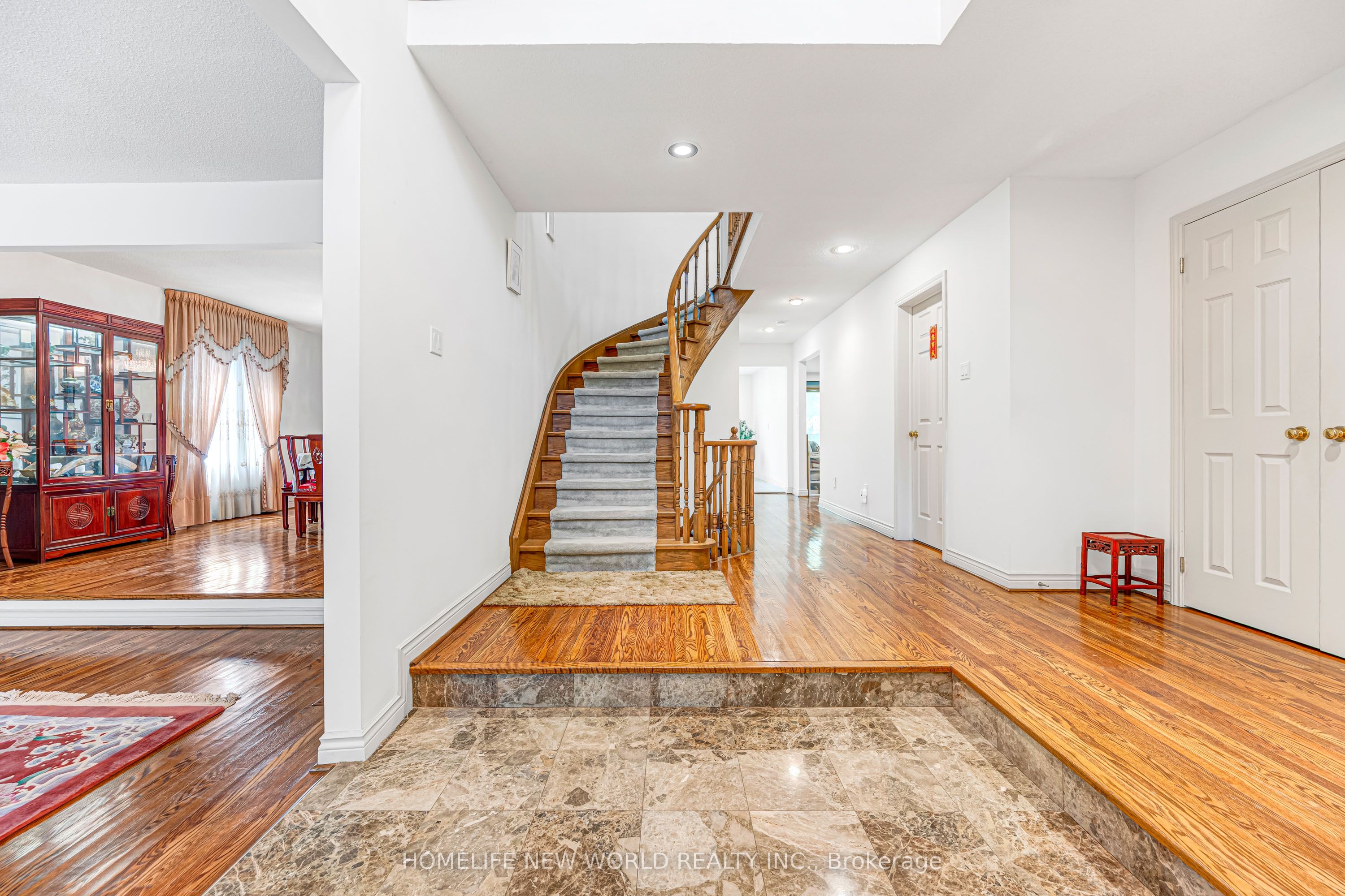 4 Tarbert Road, Toronto, ON M2M 2Y2 photo 4