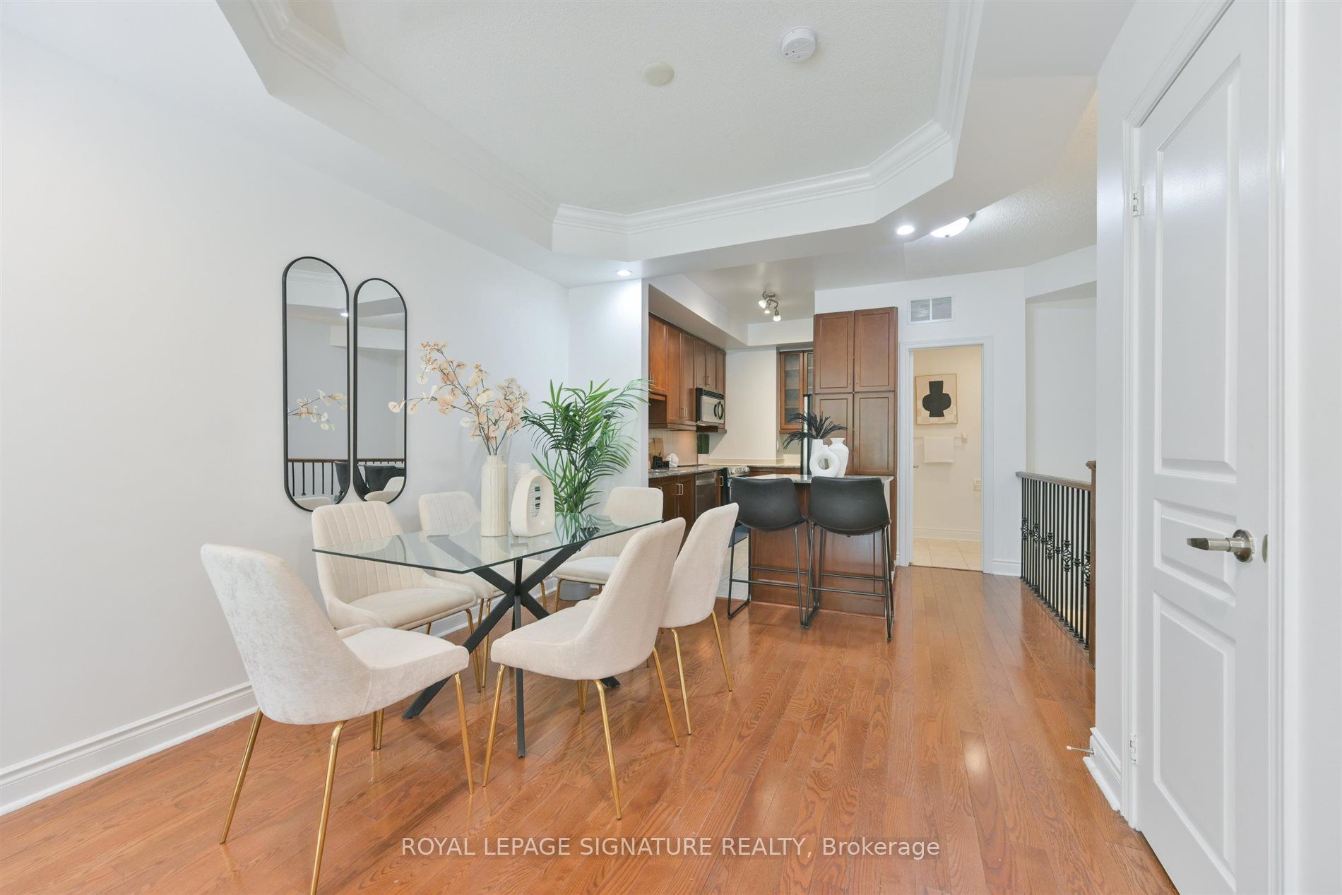 70 Byng Avenue 24, Toronto, ON M2N 7L9 photo 4