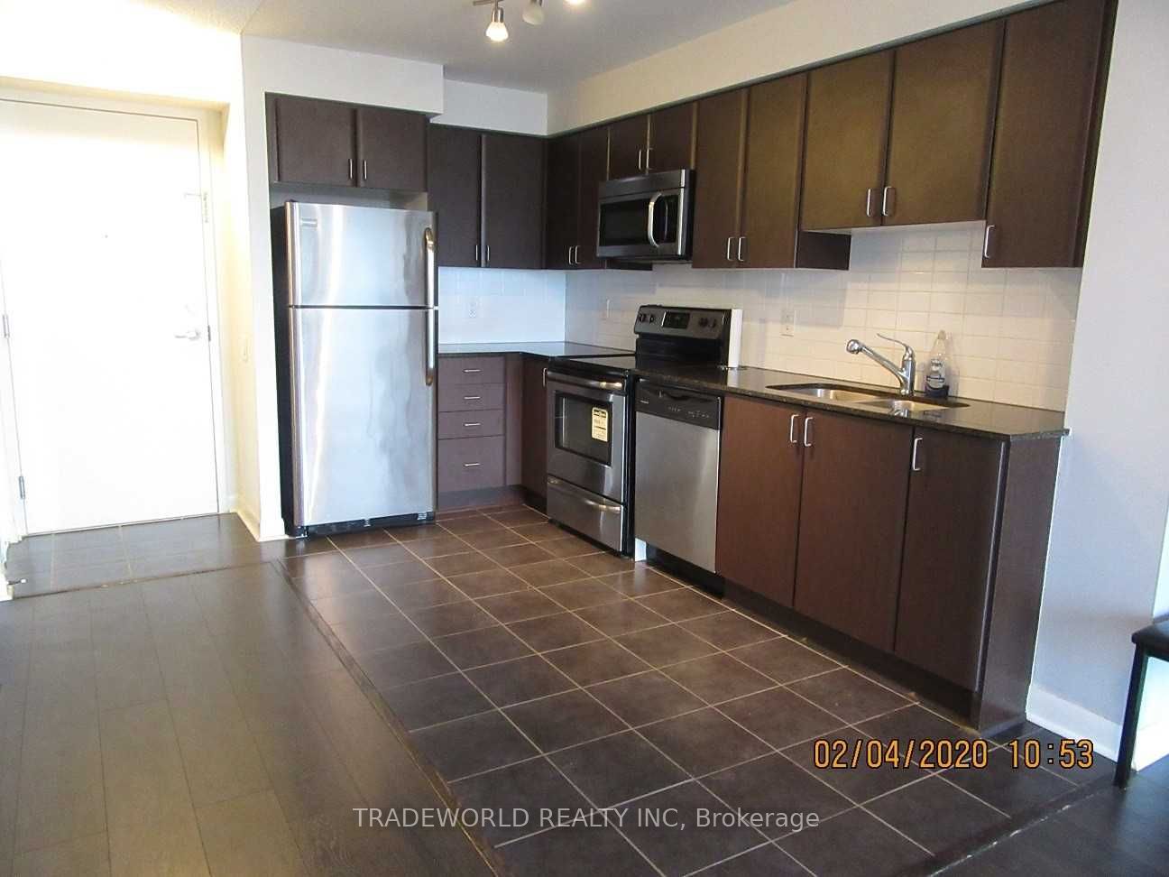 525 Wilson Avenue 821, Toronto, ON M3H 0A7 photo 3