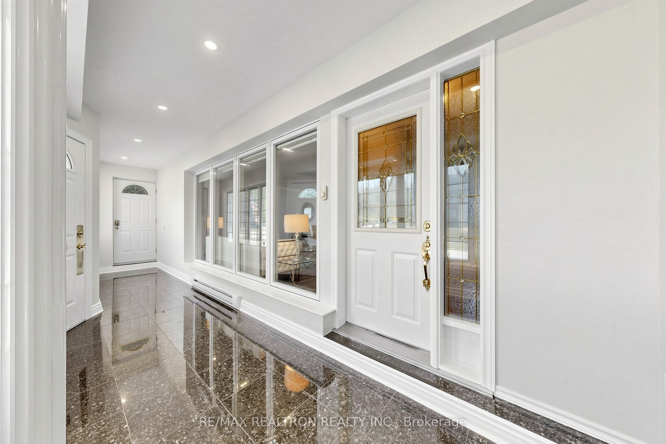 18 Olsen Drive, Toronto, ON M3A 3J2 photo 5