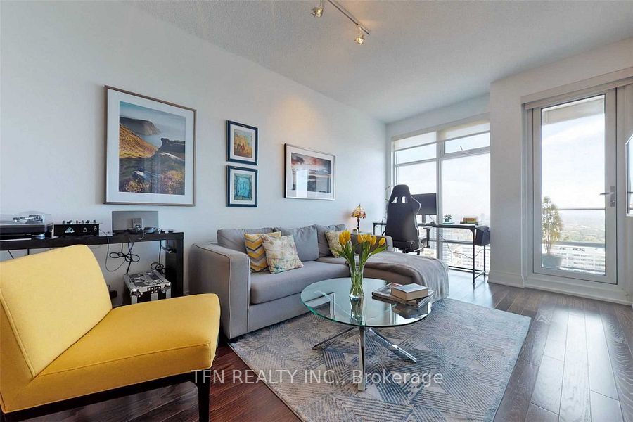 2191 Yonge Street 4101, Toronto, ON M4S 3H8 photo 2