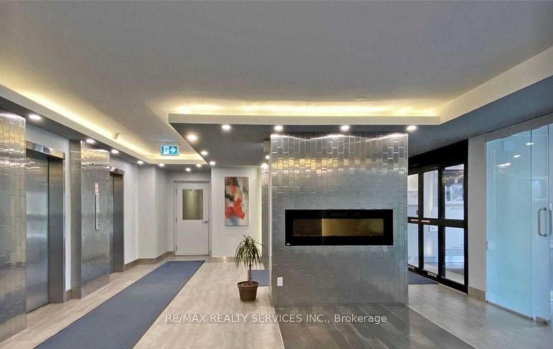 20 Forest Manor Road 1112, Toronto, ON M2J 1M2 photo 5