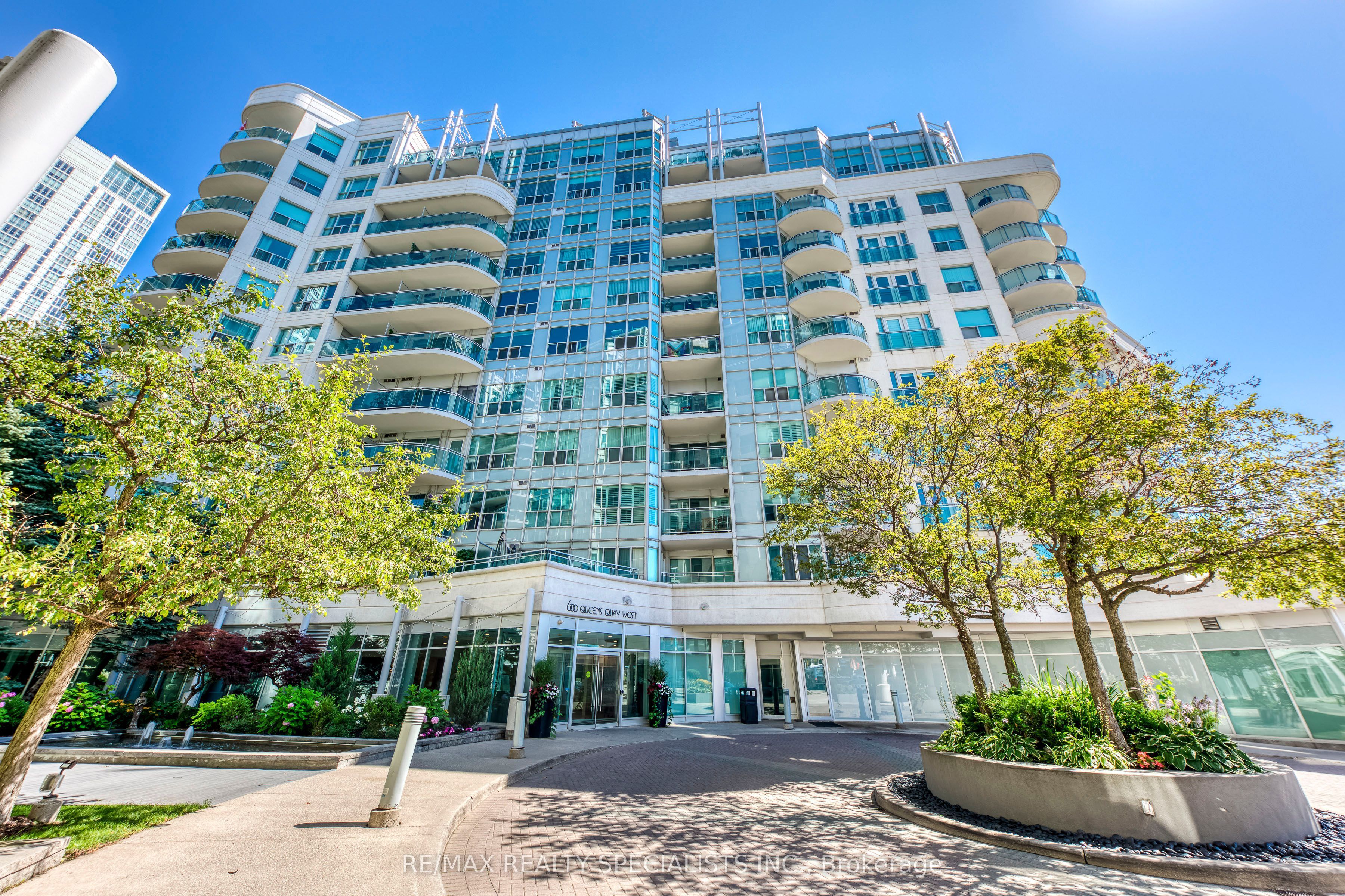 600 Queens Quay W PH03, Toronto, ON M5V 3M3