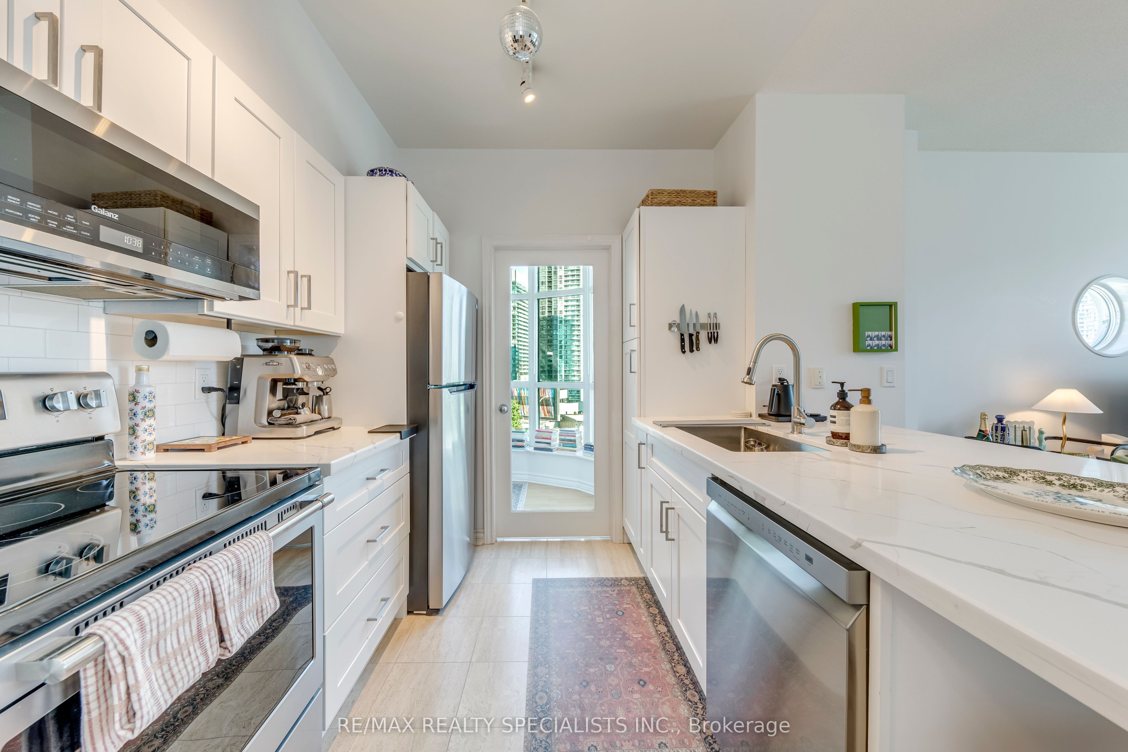600 Queens Quay W PH03, Toronto, ON M5V 3M3 photo 5