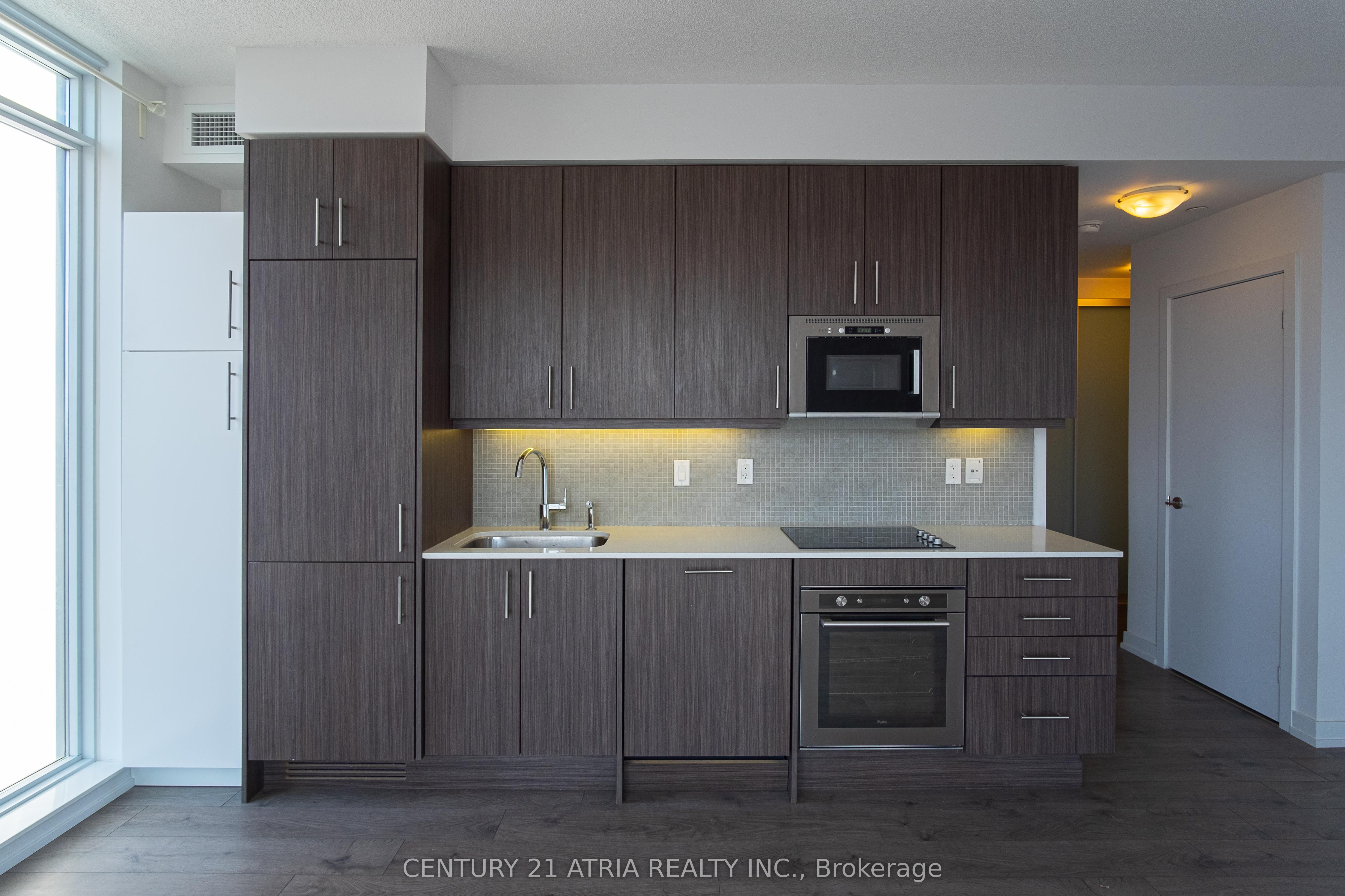297 College Street 1209, Toronto, ON M5T 1S2 photo 2
