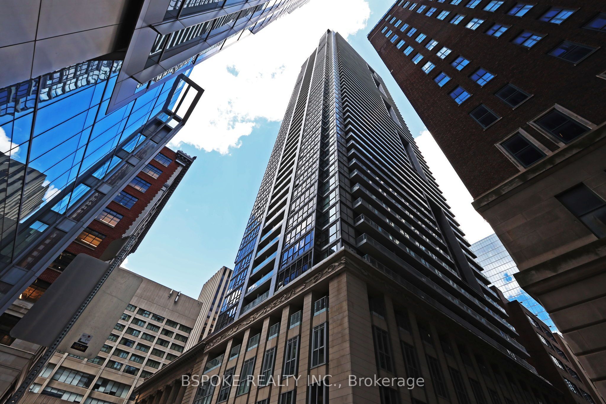 70 Temperance Street 4207, Toronto, ON M5H 0B1