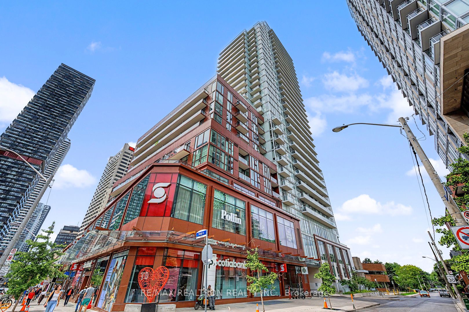 33 Helendale Avenue 102, Toronto, ON M4R 0A4 photo 5