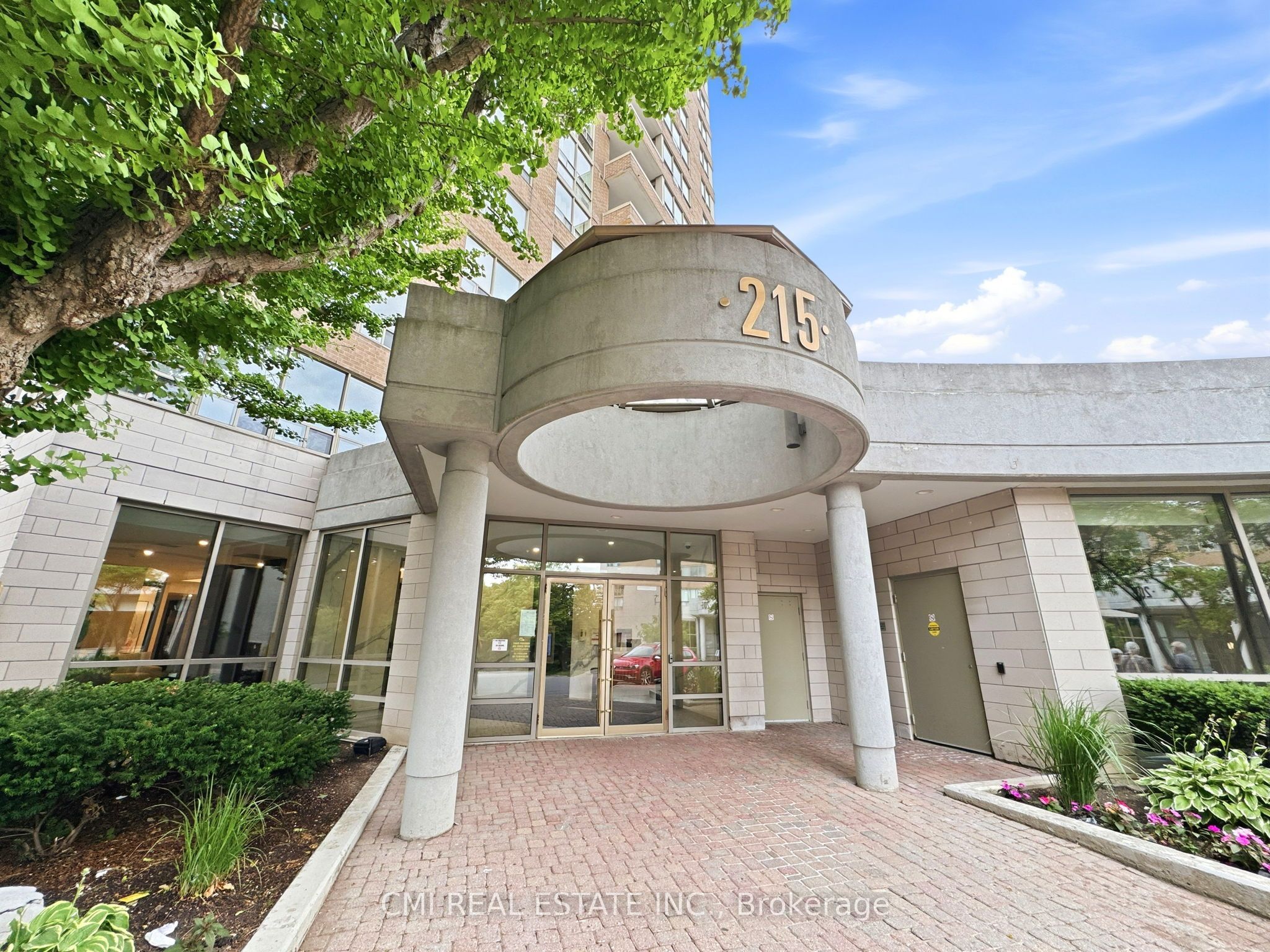 215 Wynford Drive 2307, Toronto, ON M3C 3P5 photo 3
