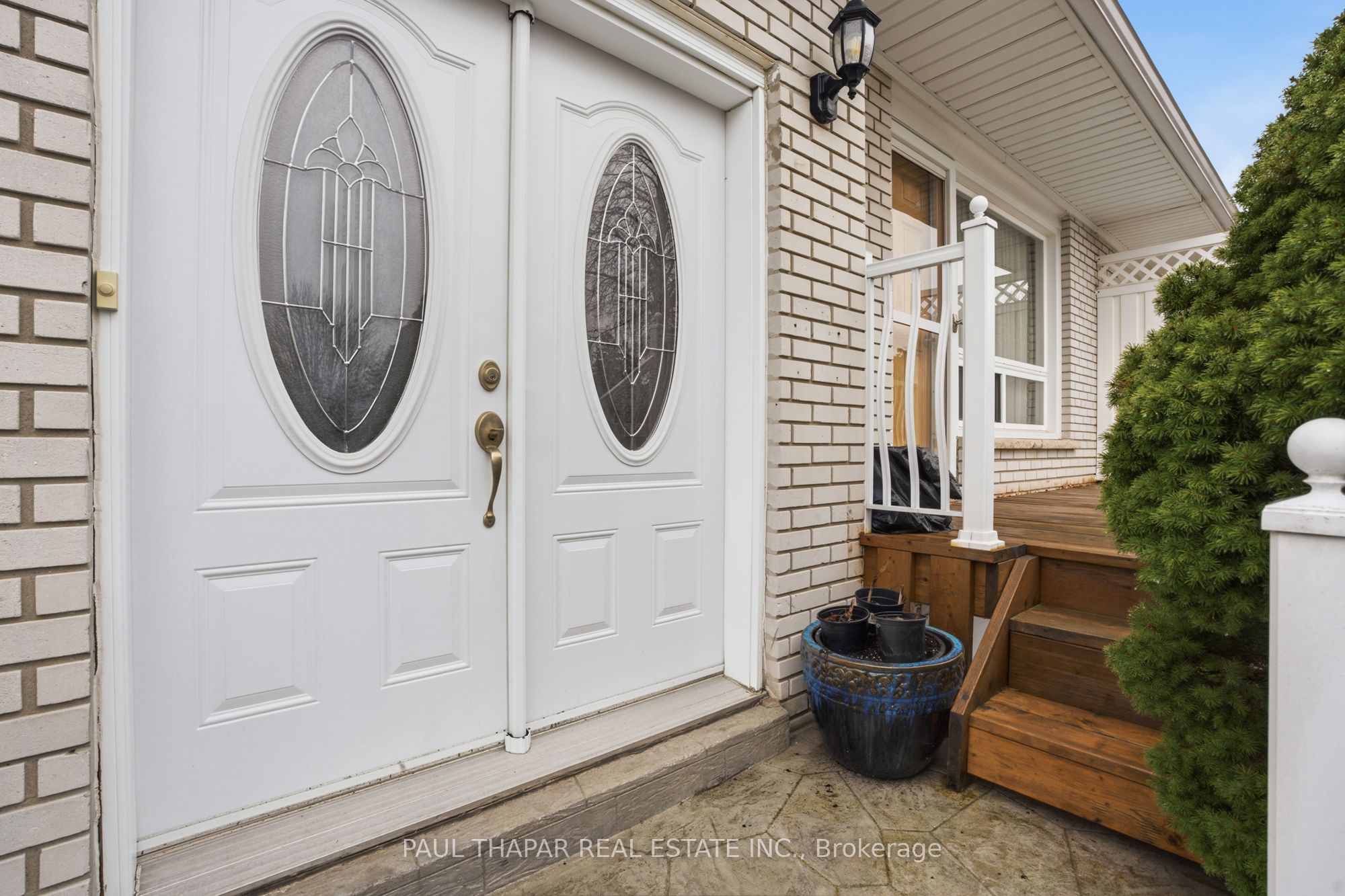 10 Castlebury Crescent, Toronto, ON M2H 1W6 photo 2