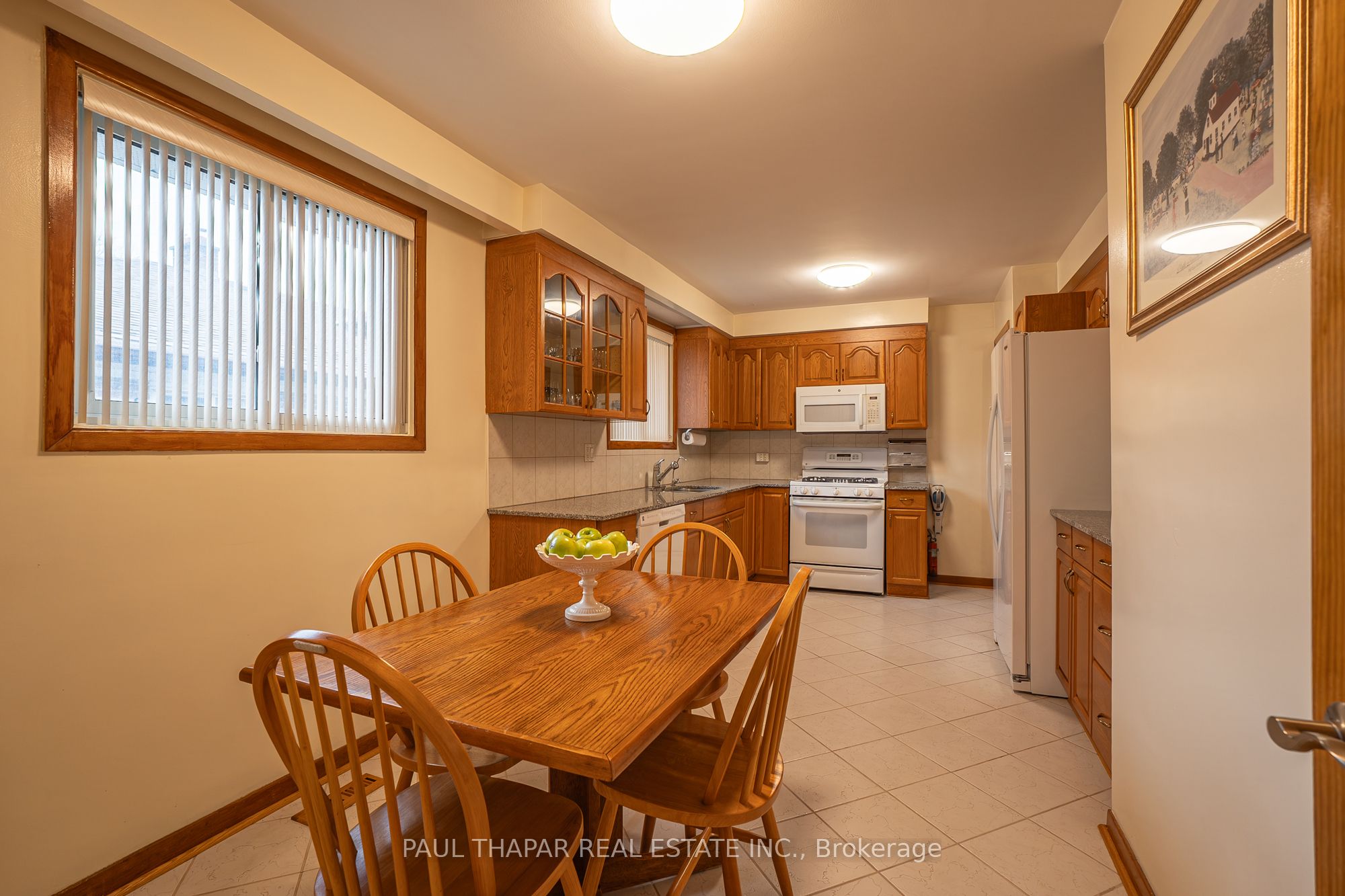 10 Castlebury Crescent, Toronto, ON M2H 1W6 photo 4