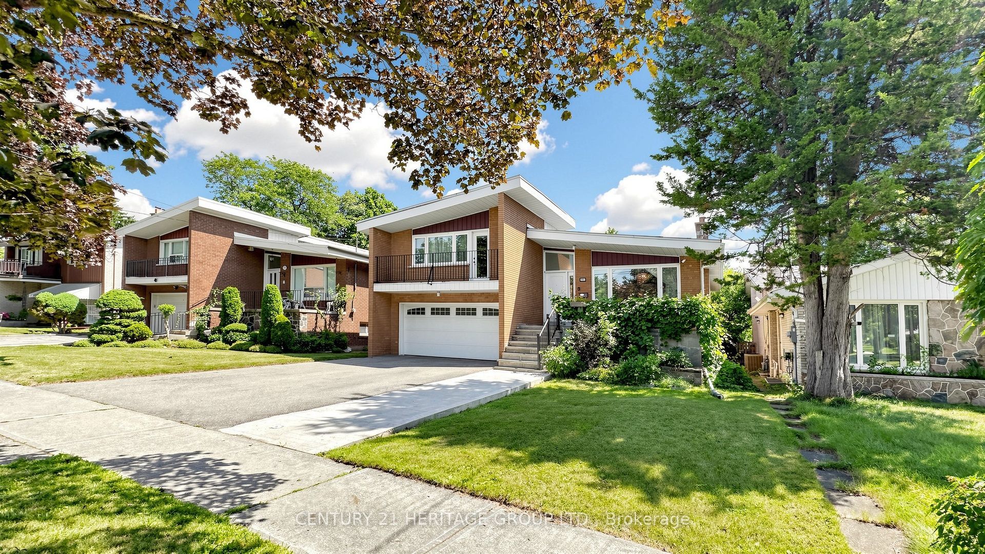 33 Tollerton Avenue, Toronto, ON M2K 2H1