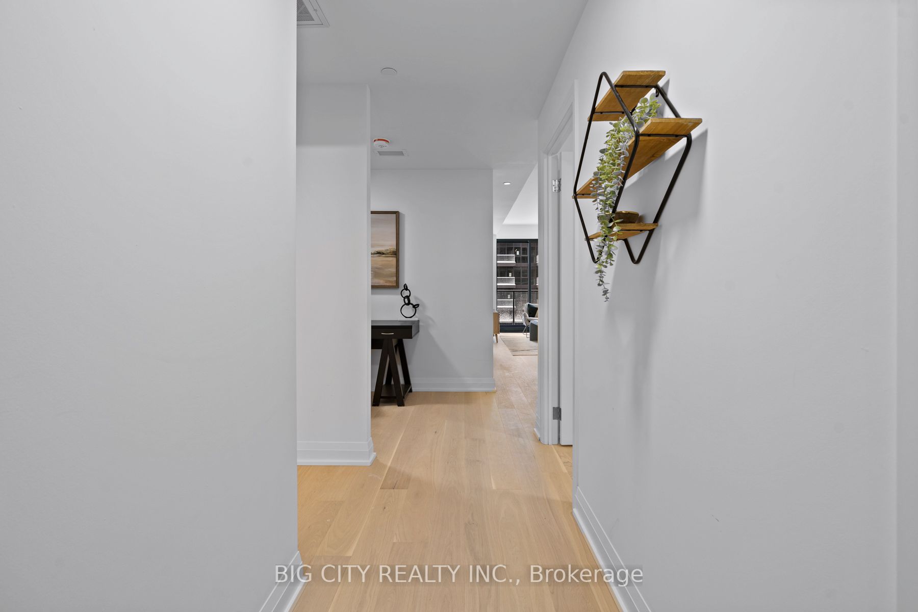 33 Frederick Todd Way 908, Toronto, ON M4G 0C9 photo 4