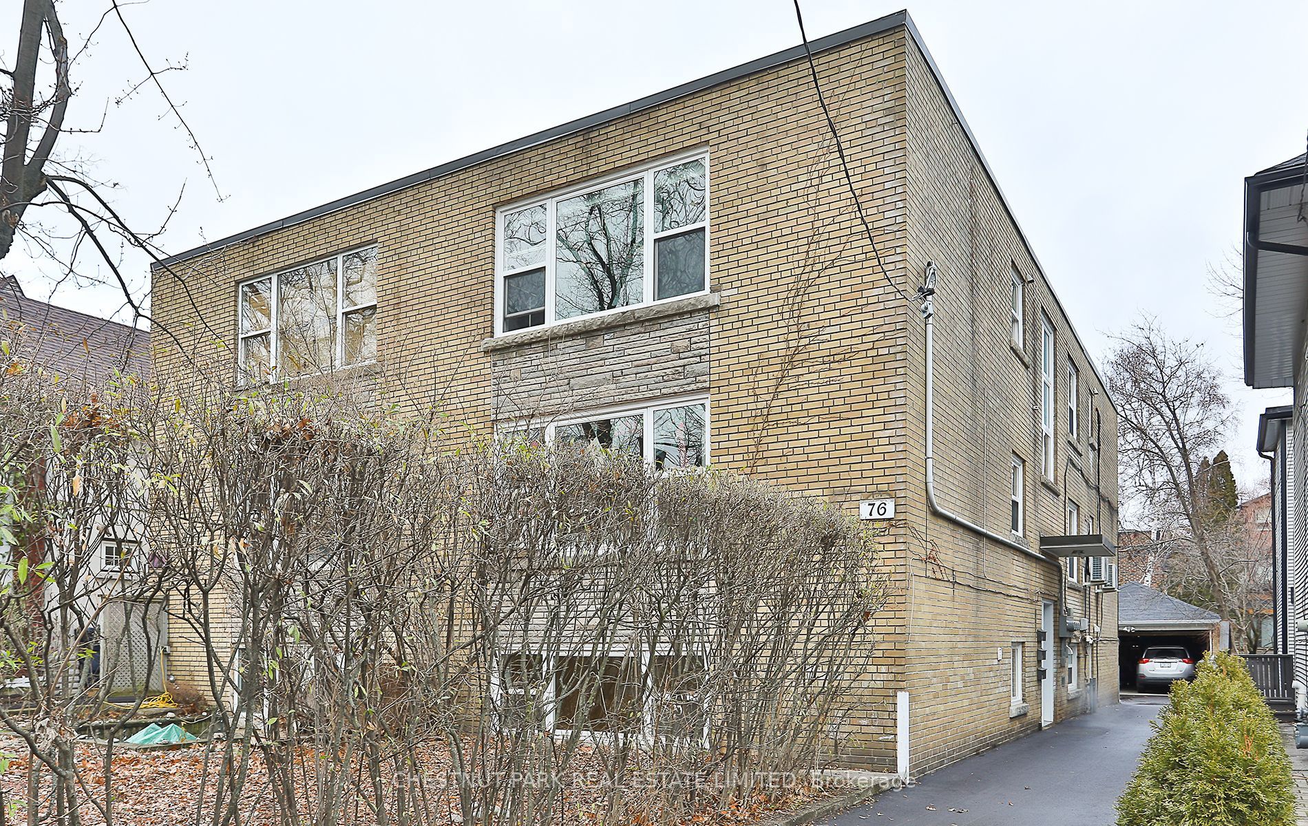 76 Walmsley Boulevard 1, Toronto, ON M4V 1X6