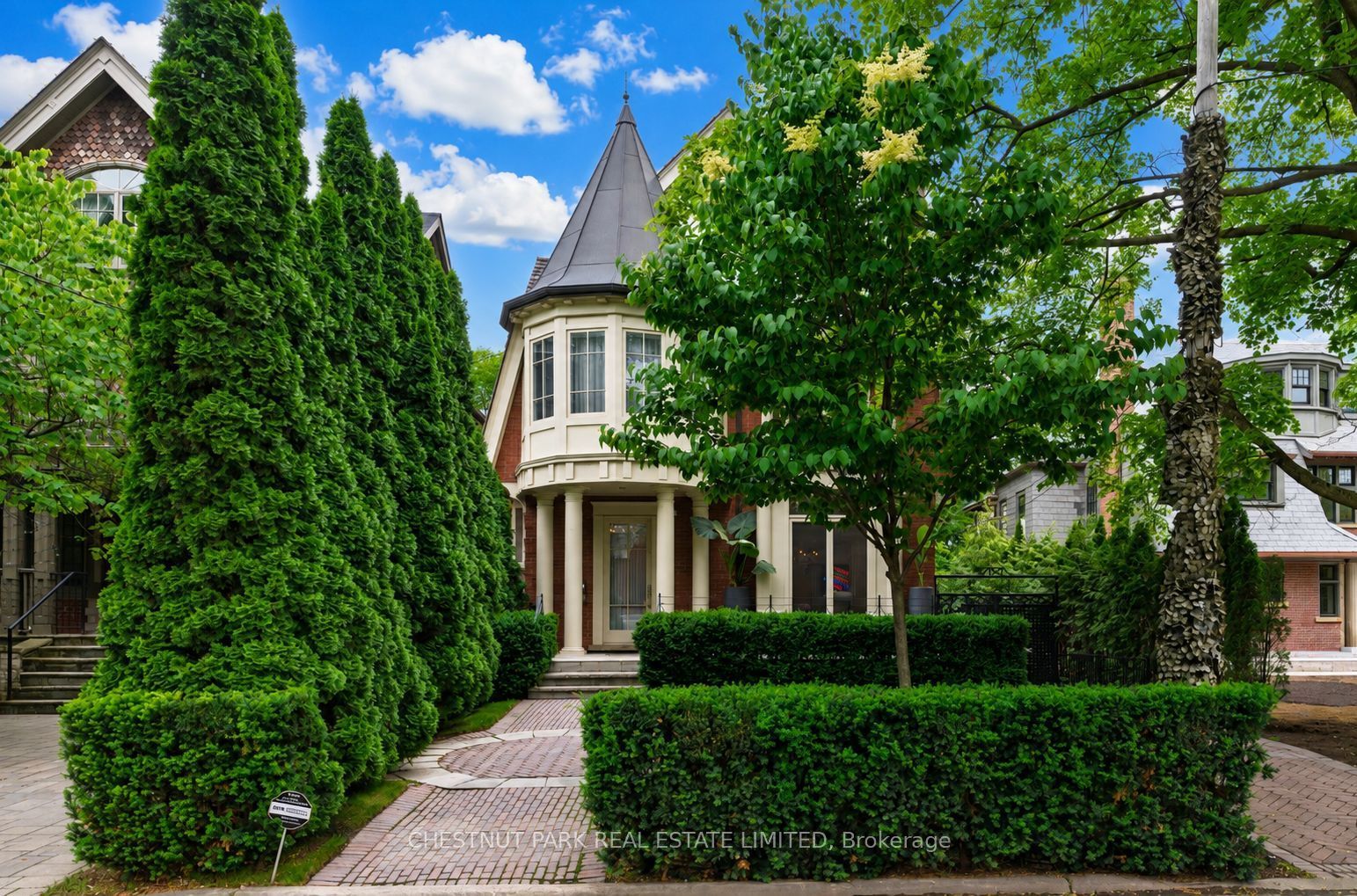 83 Binscarth Road, Toronto, ON M4W 1Y3 photo 3