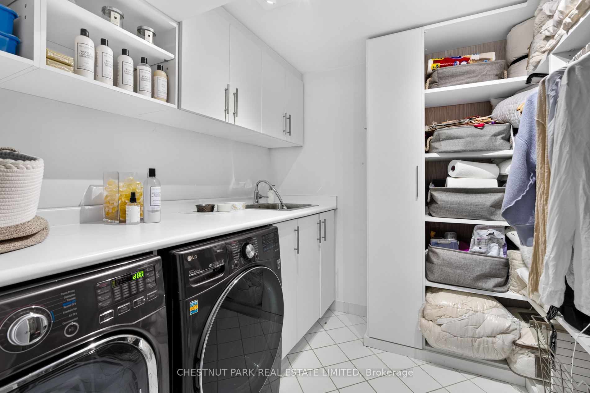 83 Binscarth Road, Toronto, ON M4W 1Y3 photo 4