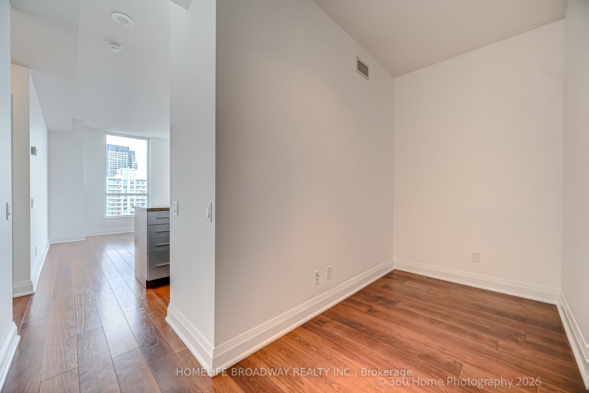 83 Redpath Avenue 1602, Toronto, ON M4S 0A2 photo 5