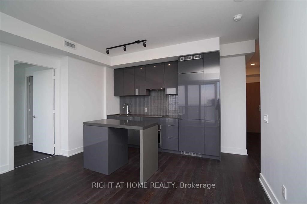 7 Grenville Street 1207, Toronto, ON M4Y 0E9 photo 4