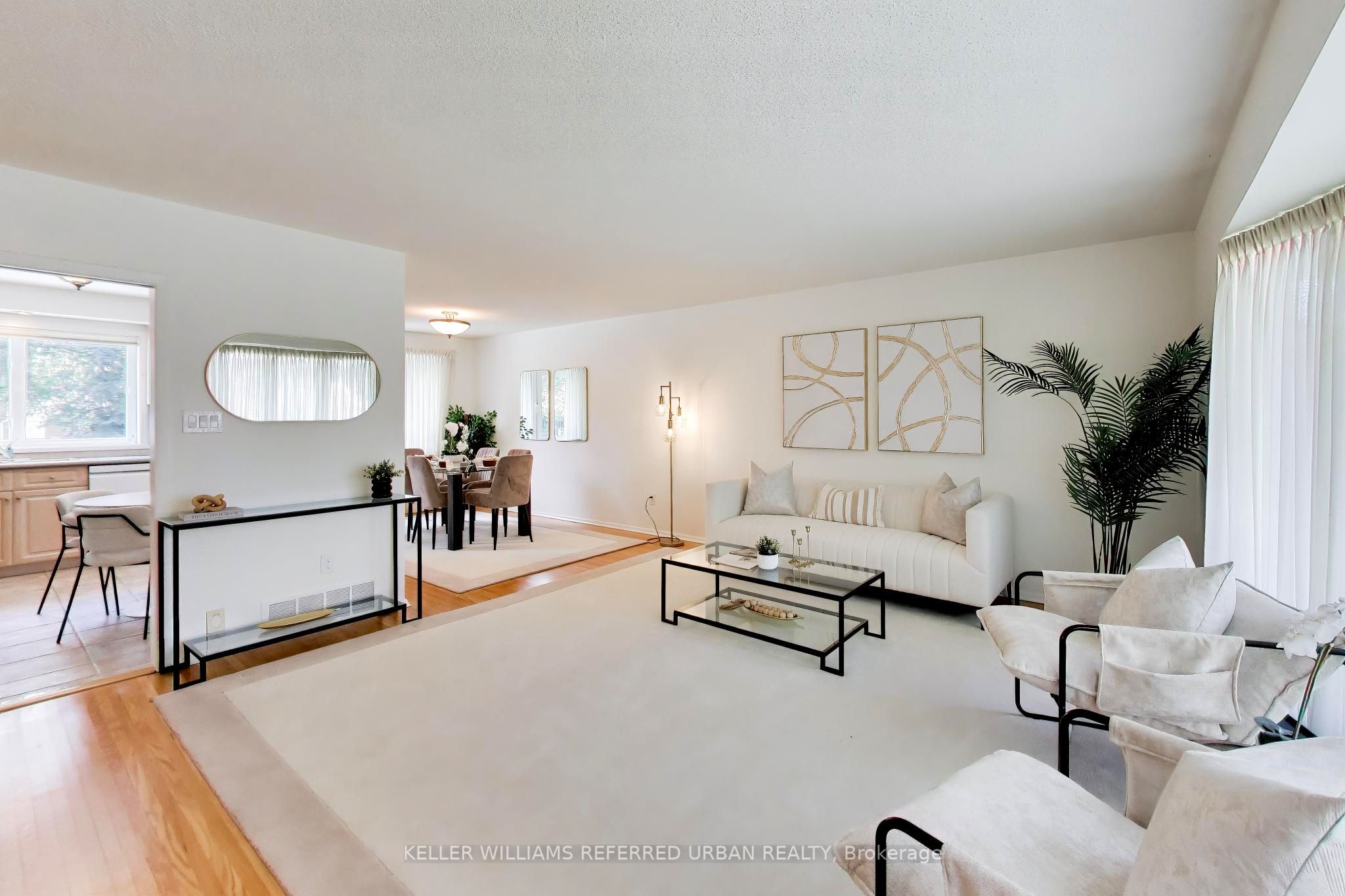 22 Crossbow Crescent, Toronto, ON M2J 3M4 photo 4