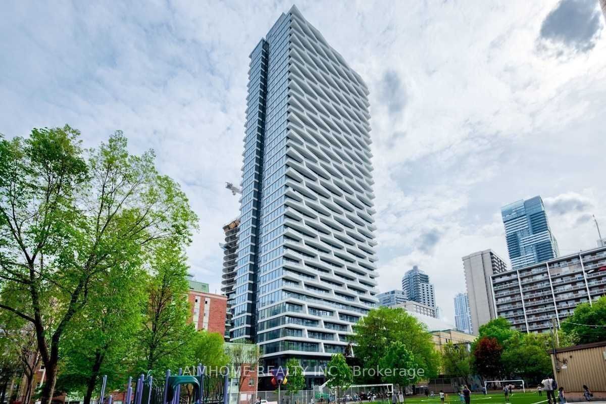 85 Wood Street 3502, Toronto, ON M4Y 0E8