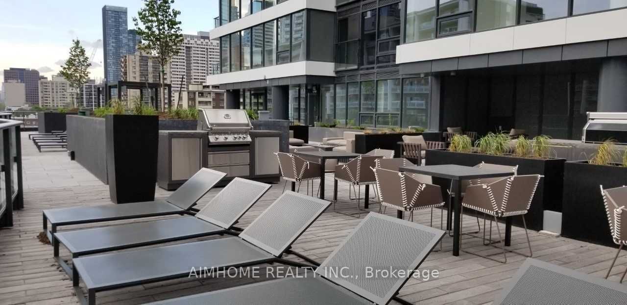 85 Wood Street 3502, Toronto, ON M4Y 0E8 photo 5