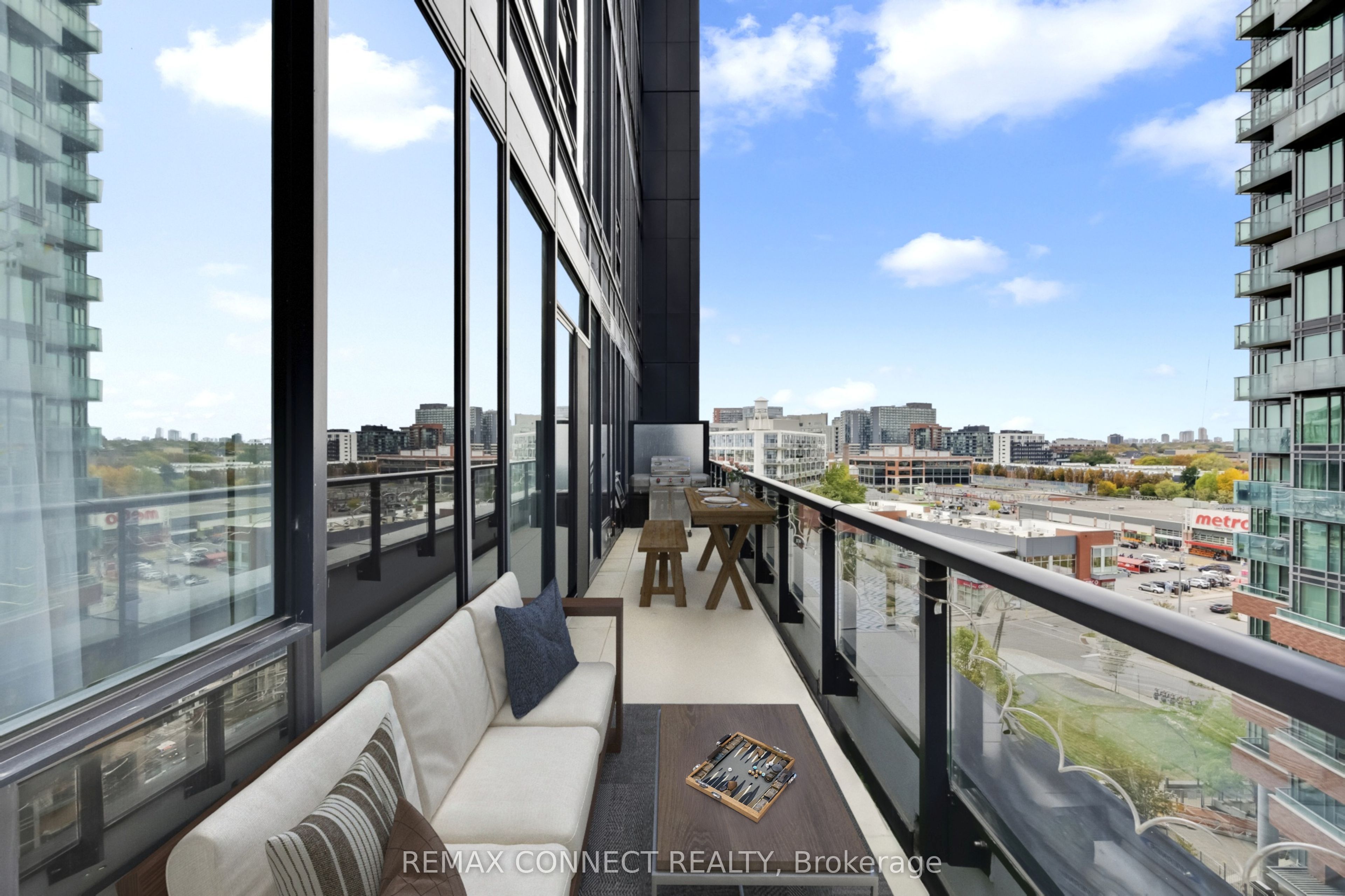 135 East Liberty Street 714, Toronto, ON M6K 0G7
