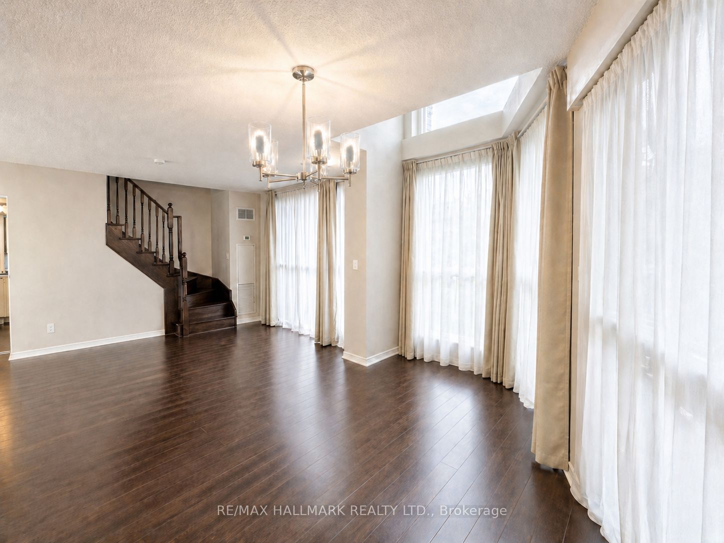 352 Front Street 103, Toronto, ON M5V 0K3 photo 4