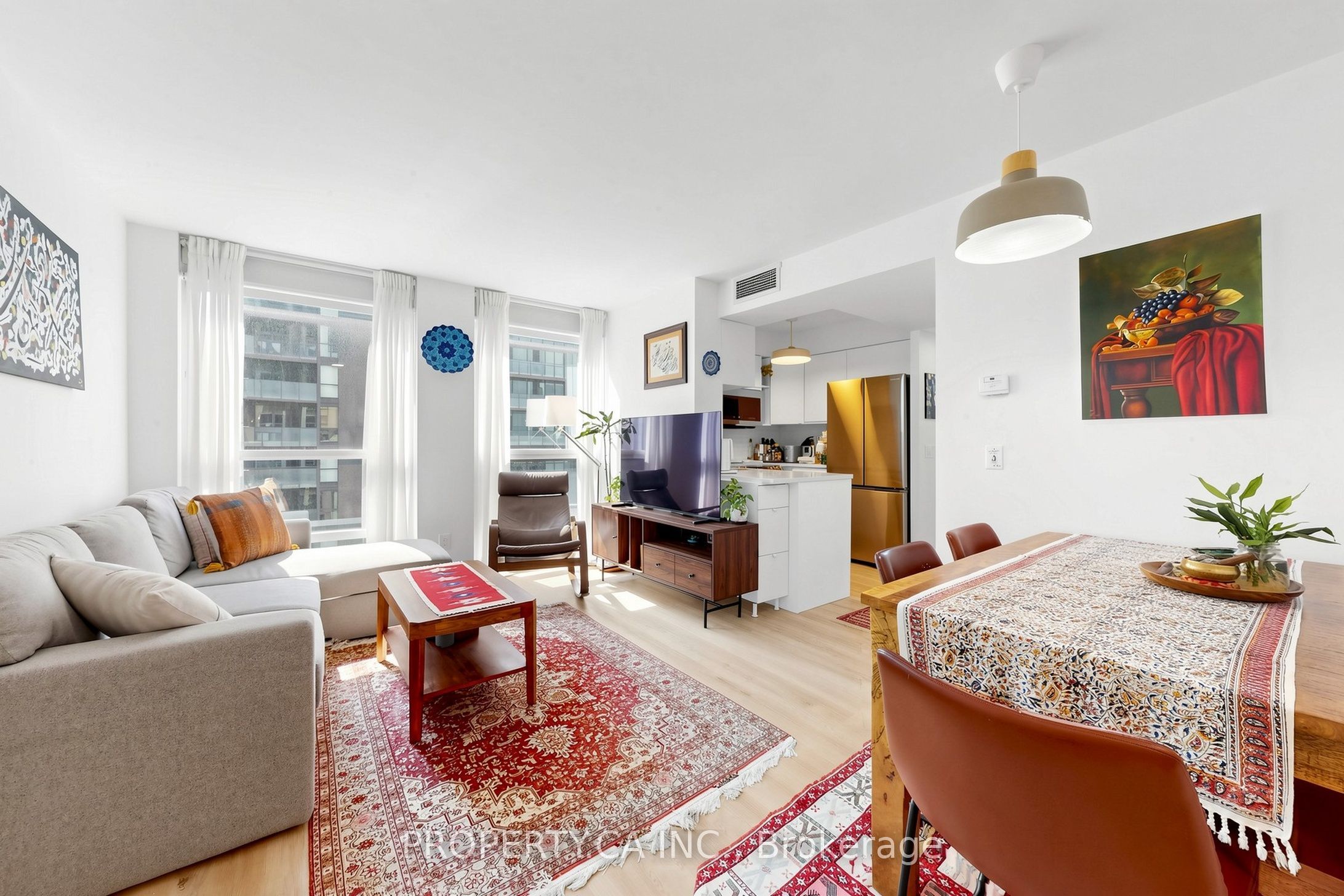 763 Bay Street 1812, Toronto, ON M5G 2R3 photo 5