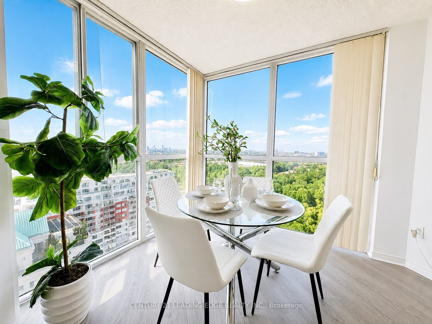 7 Concorde Place 1710, Toronto, ON M3C 3N4 photo 5