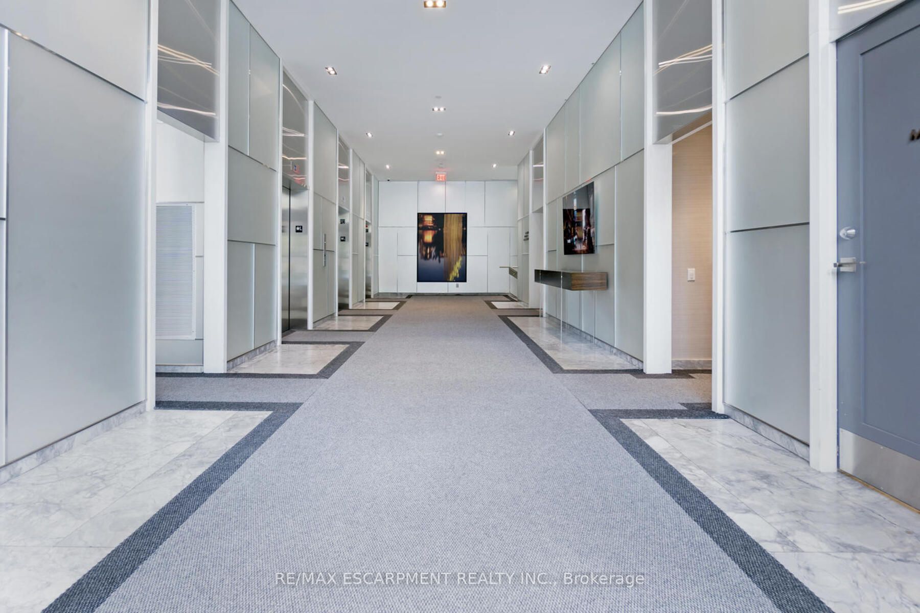 57 St Joseph Street 2209, Toronto, ON M5S 0C5 photo 3