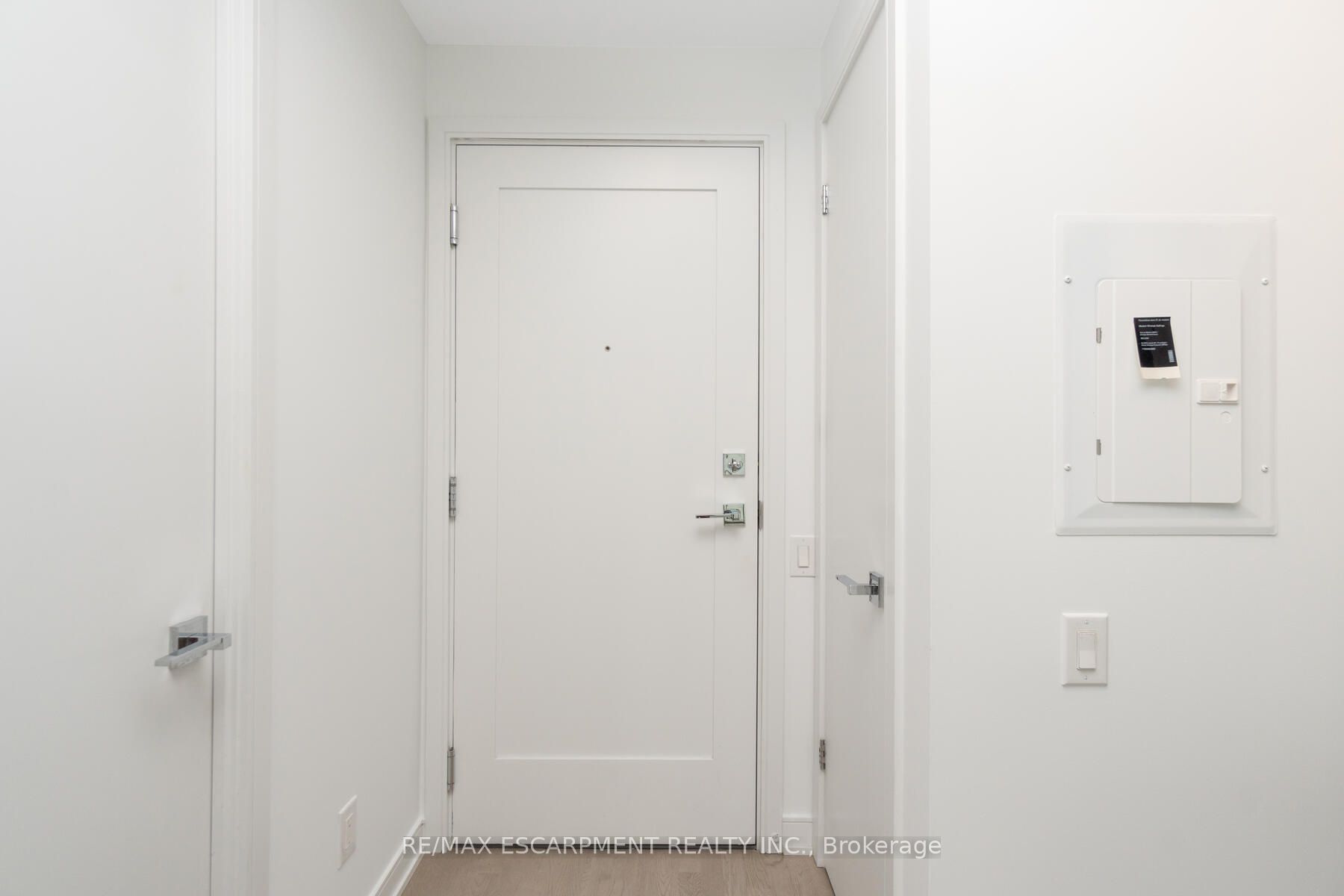 57 St Joseph Street 2209, Toronto, ON M5S 0C5 photo 4
