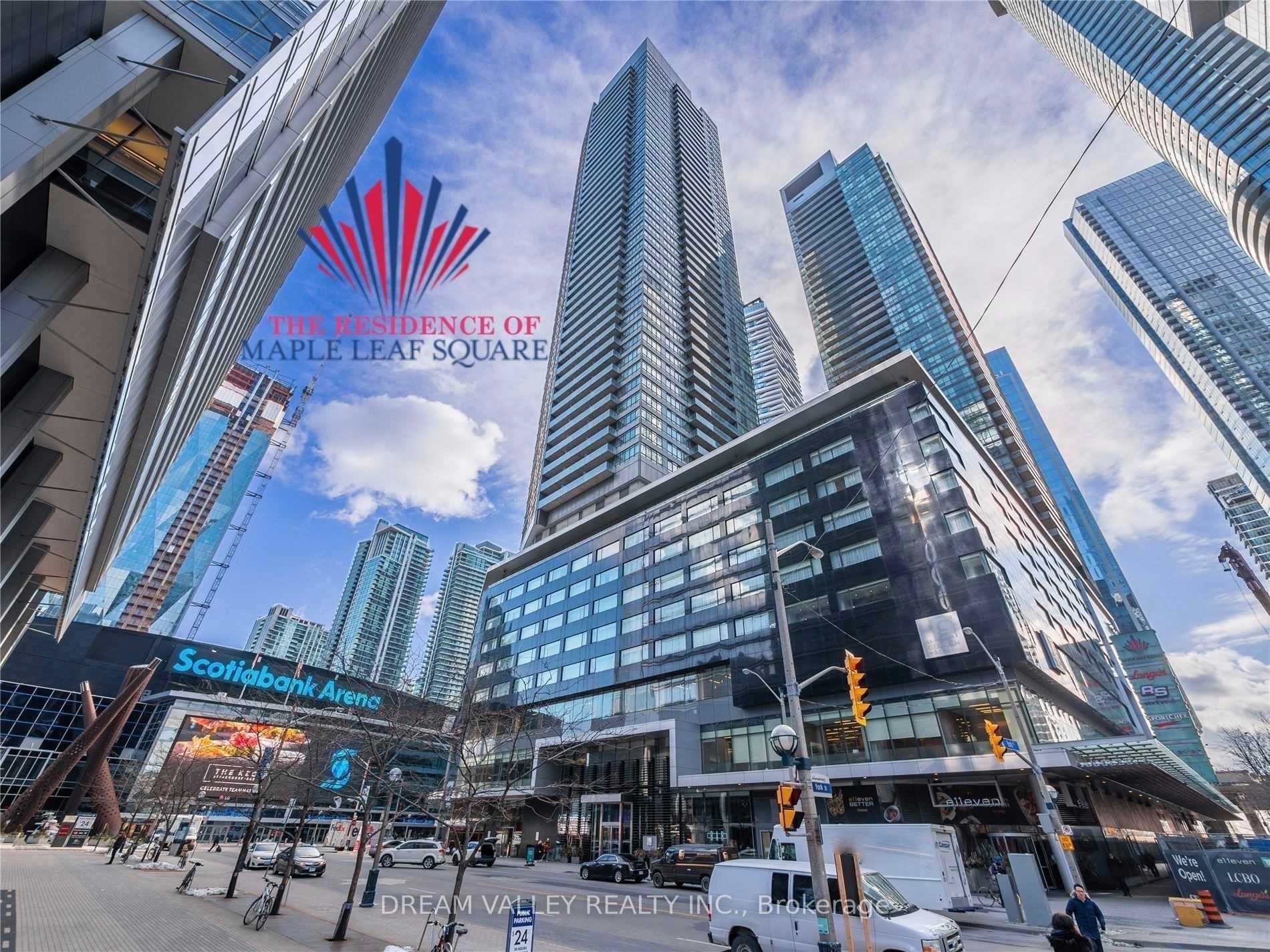 65 Bremner Boulevard 3908, Toronto, ON M5J 0A7