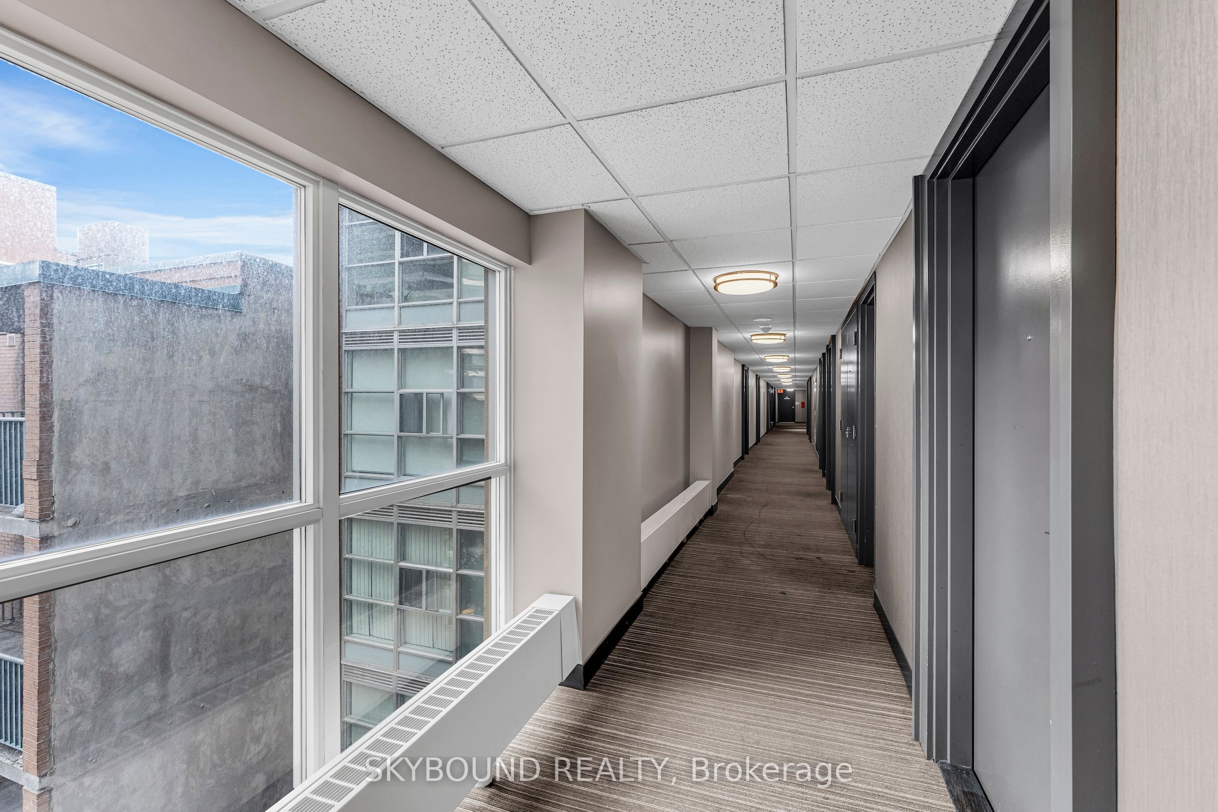 11 St Joseph Street 505, Toronto, ON M4Y 1J8 photo 4