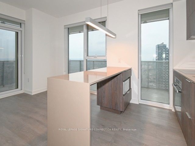 20 Richardson Street 3510, Toronto, ON M5A 0S6 photo 5